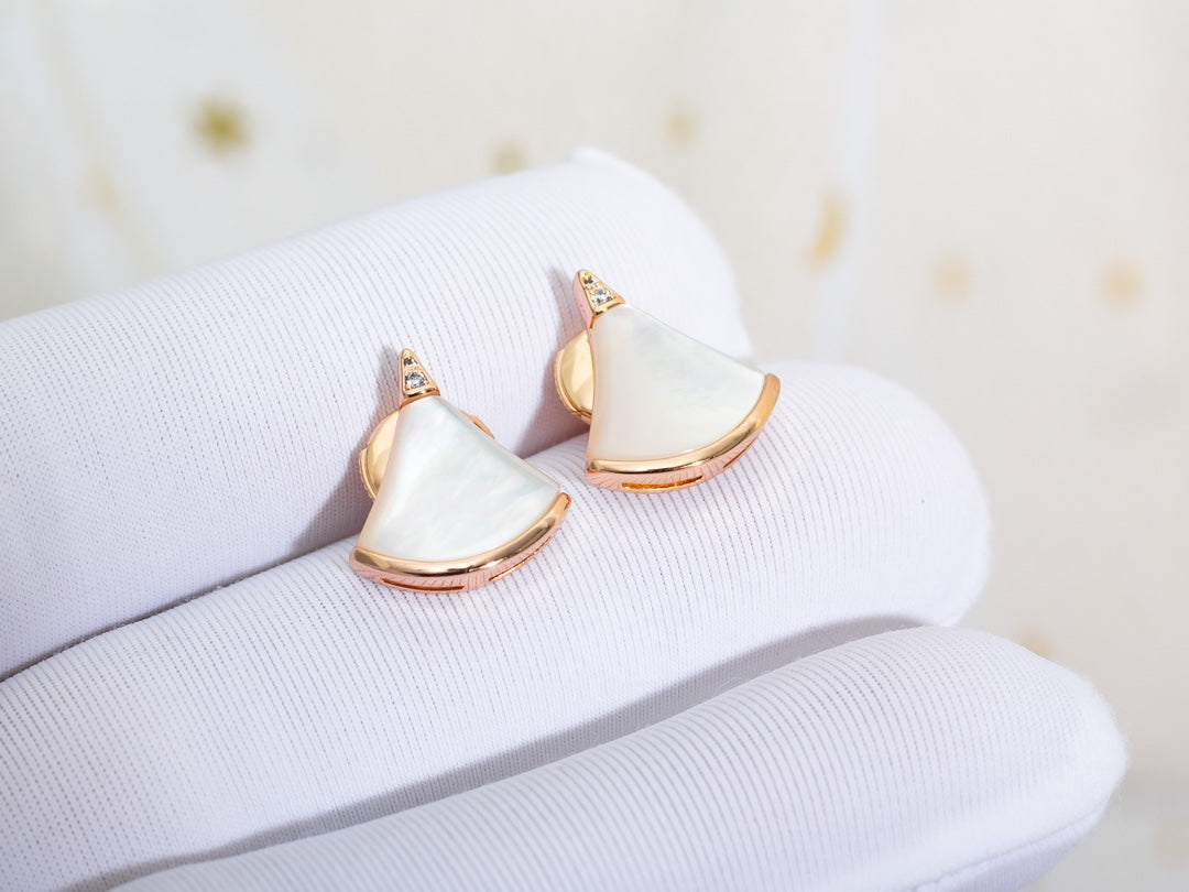 [Pearl Jewelrys]DIVAS DREAM EARRINGS PINK GOLD