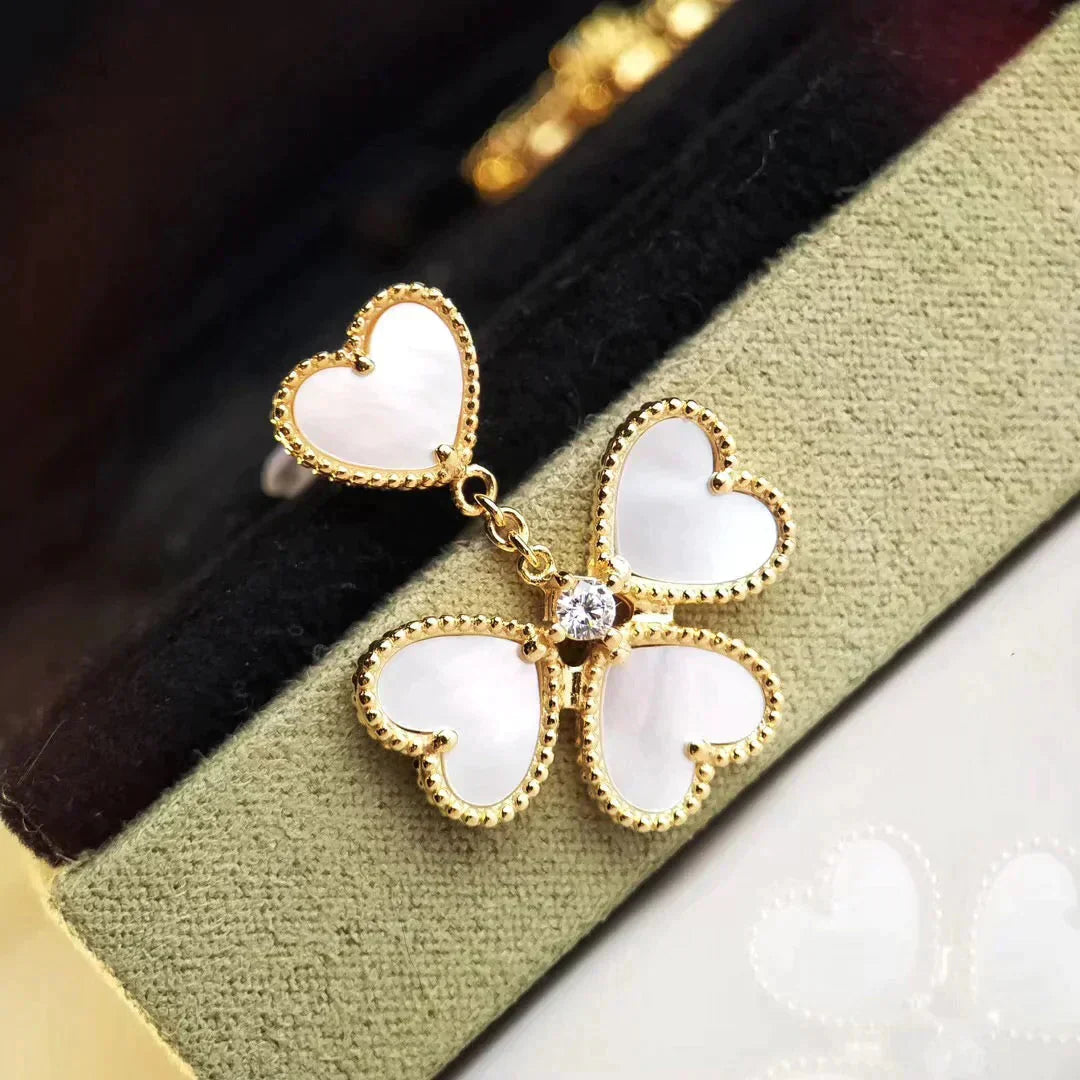 [Pearl Jewelrys]CLOVER SWEET WHITE MOP EARRINGS