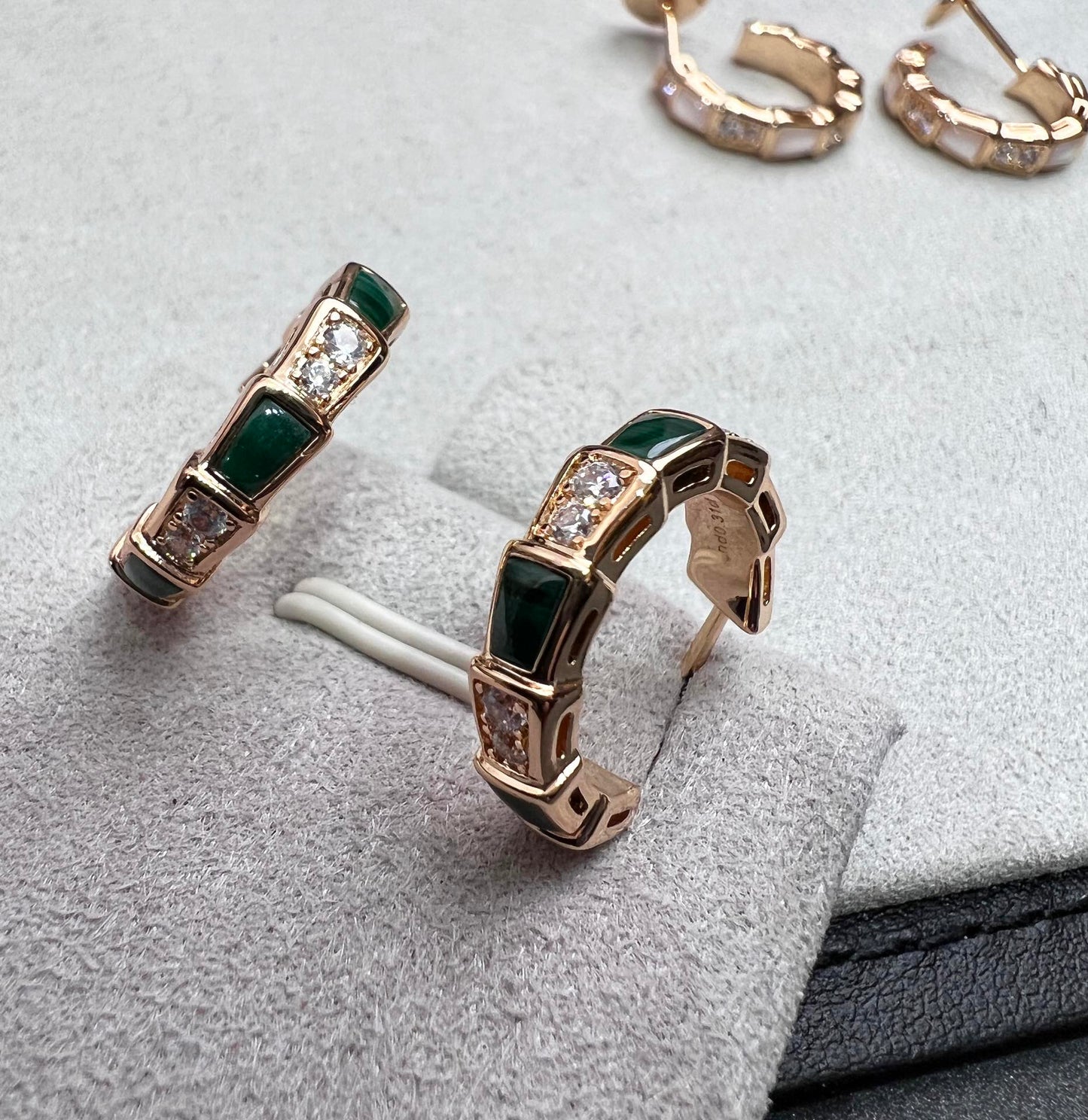 [Pearl Jewelrys]SERPENTI MALACHITE PINK GOLD EARRINGS