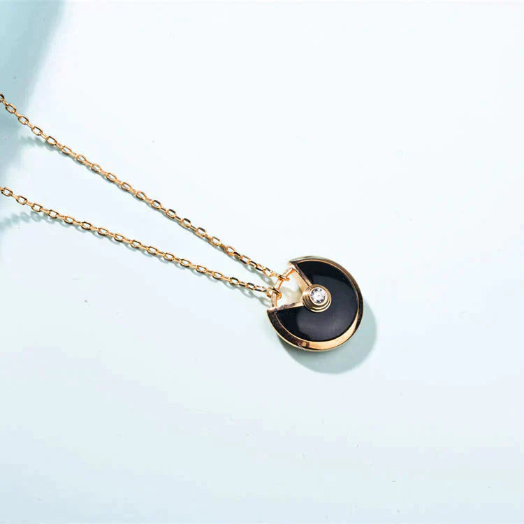[Pearl Jewelrys]AMULETTE GOLD CARNELIAN ONYX NECKLACE