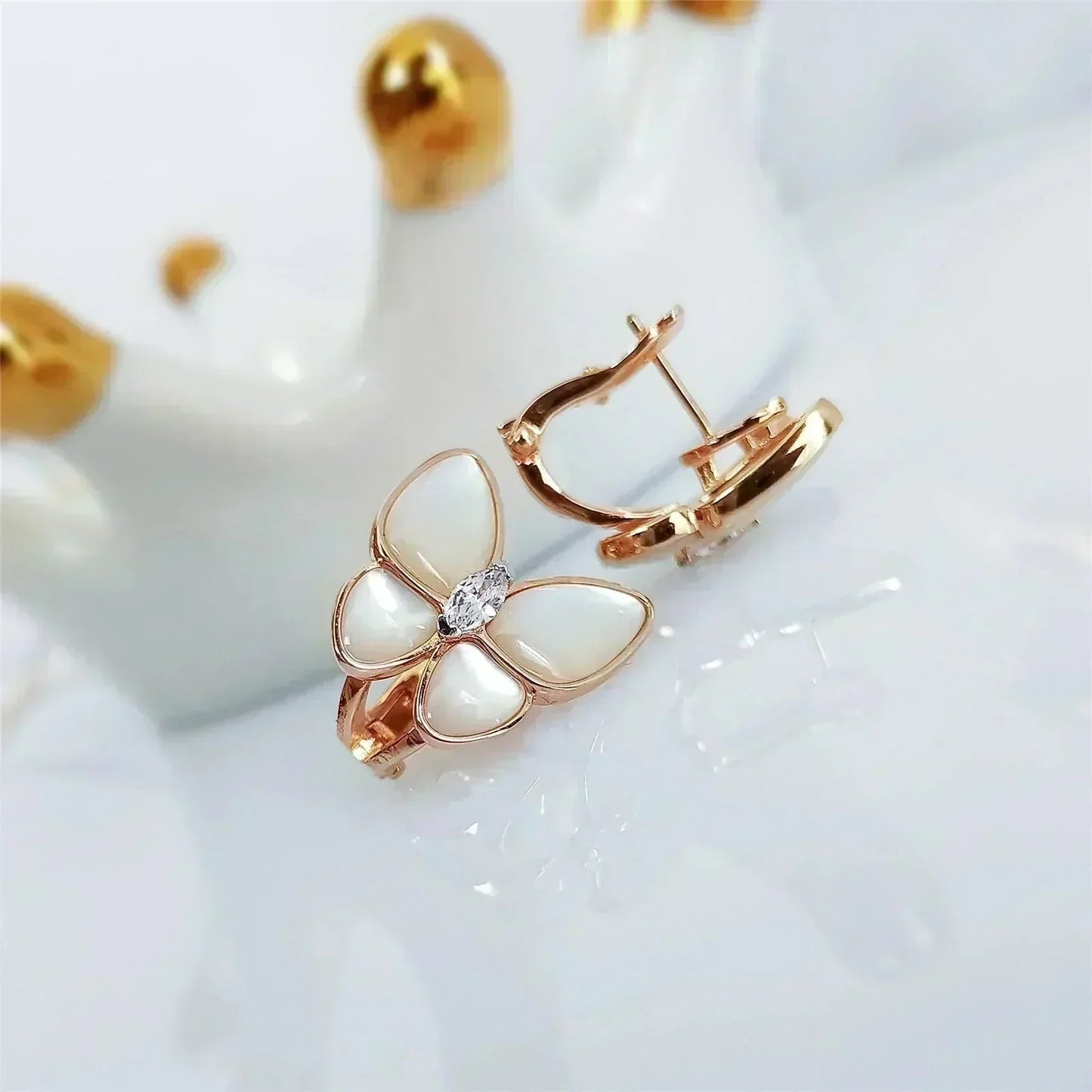 [Pearl Jewelrys]BUTTERFLY MOP DIAMOND EARRINGS