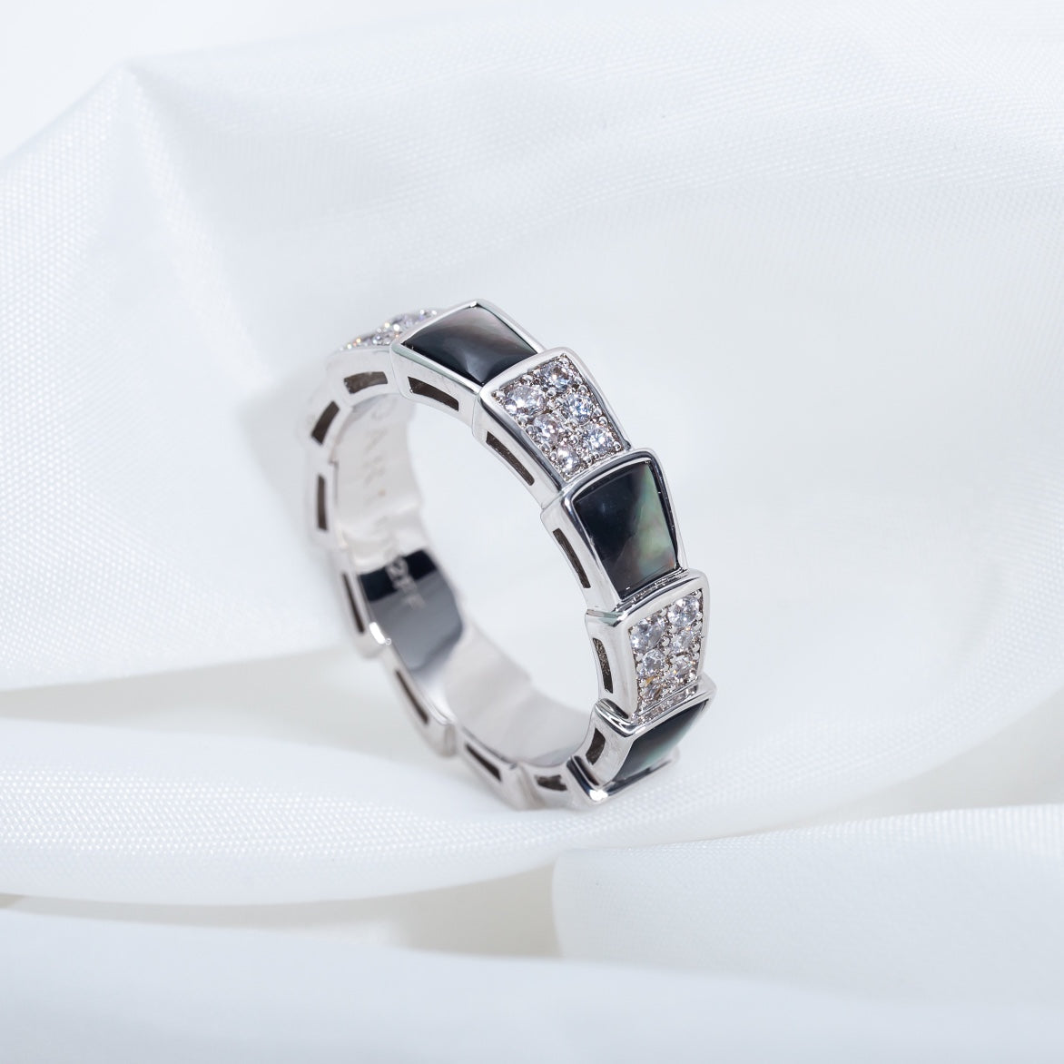 [Pearl Jewelrys]SERPENTI RING SILVER DIAMOND BLACK MOP 4MM