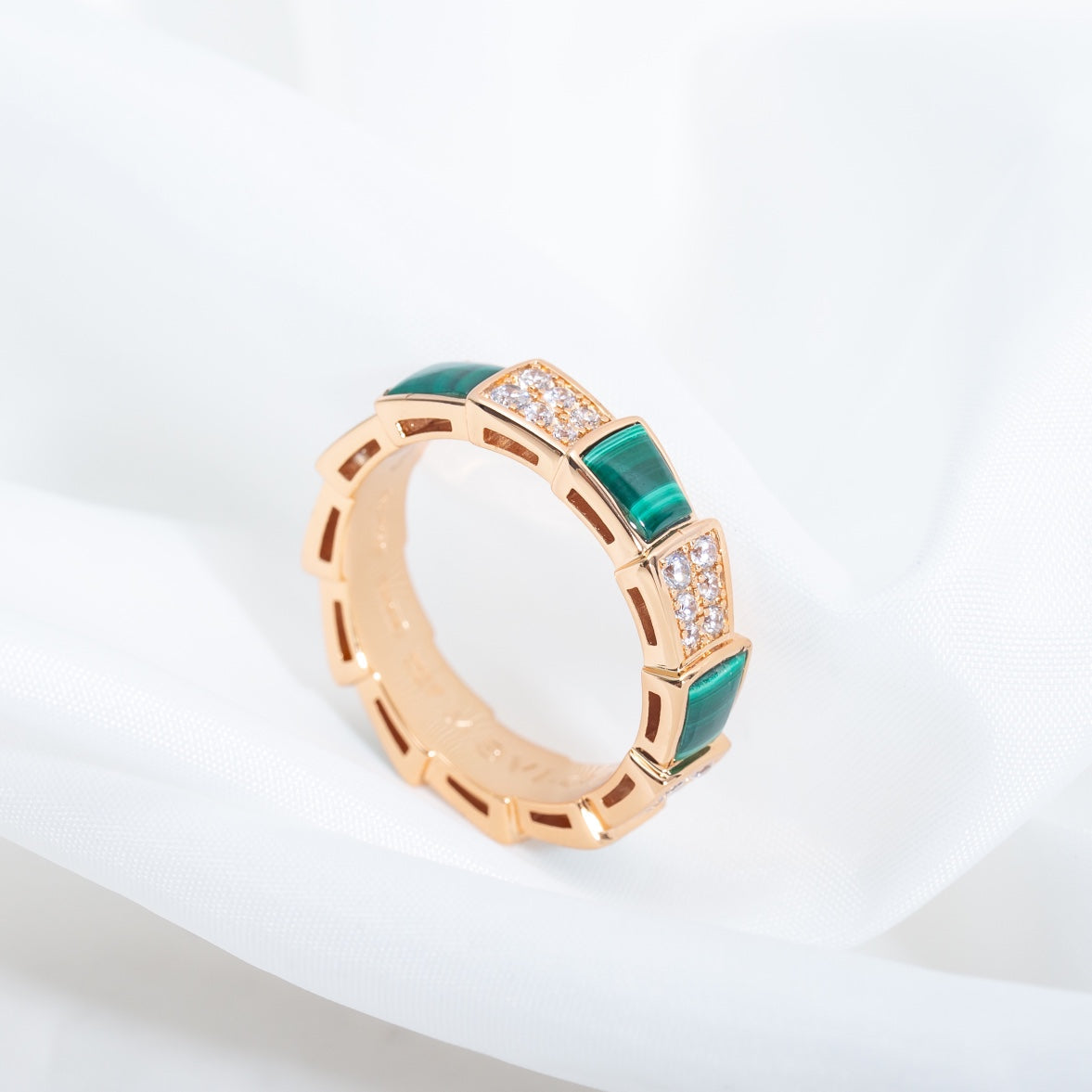 [Pearl Jewelrys]SERPENTI RING PINK GOLD MALACHITE DIAMOND PAVED 4MM