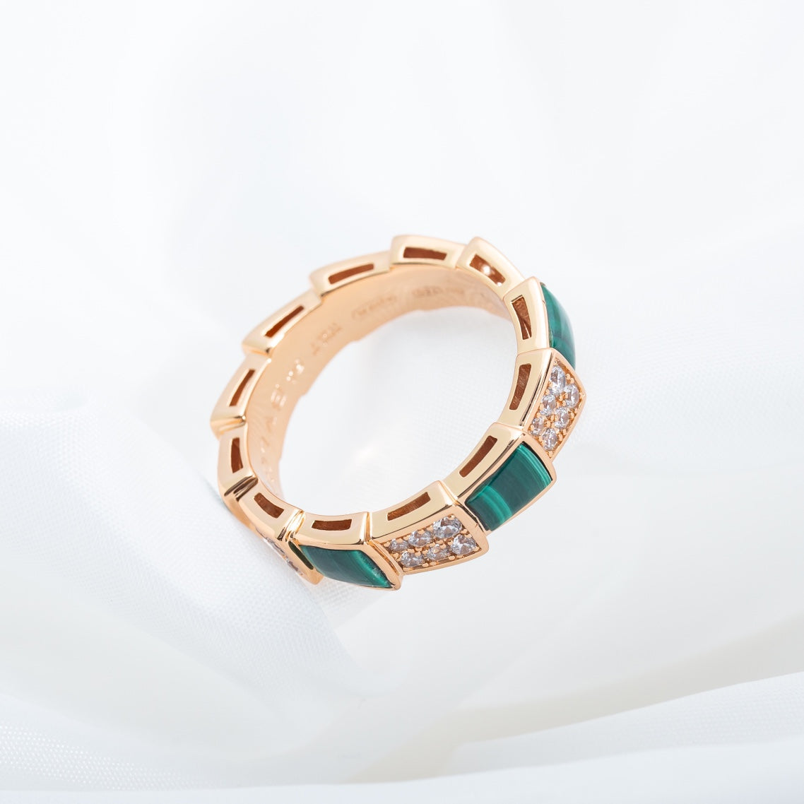 [Pearl Jewelrys]SERPENTI RING PINK GOLD MALACHITE DIAMOND PAVED 4MM