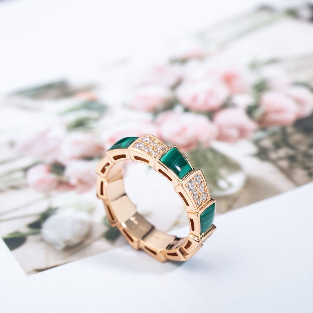 [Pearl Jewelrys]SERPENTI RING PINK GOLD MALACHITE DIAMOND PAVED 4MM