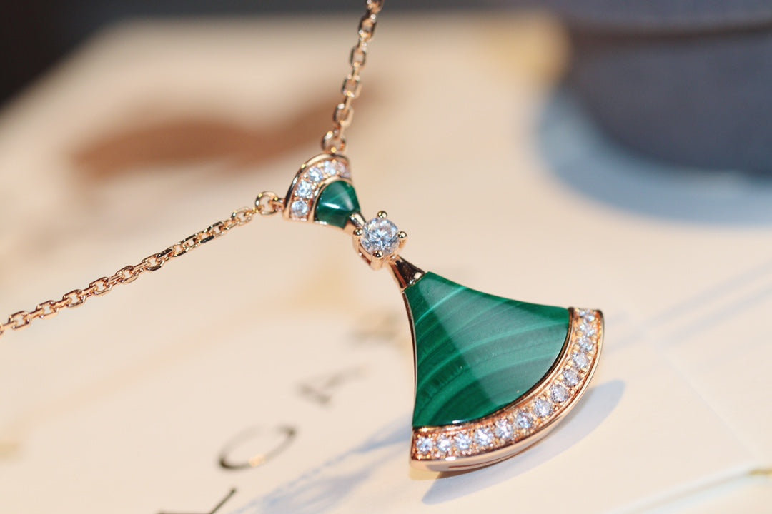 [Pearl Jewelrys]DREAM NECKLACE MALACHITE DIAMOND