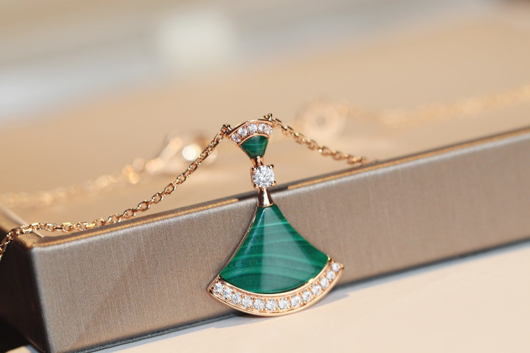 [Pearl Jewelrys]DREAM NECKLACE MALACHITE DIAMOND
