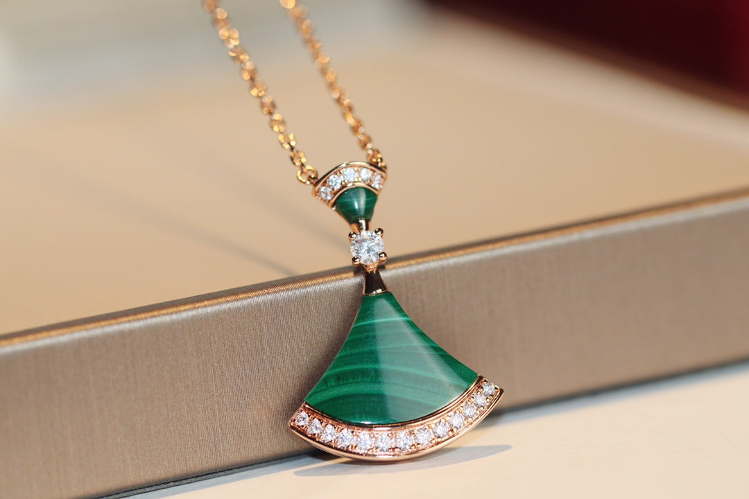 [Pearl Jewelrys]DREAM NECKLACE MALACHITE DIAMOND