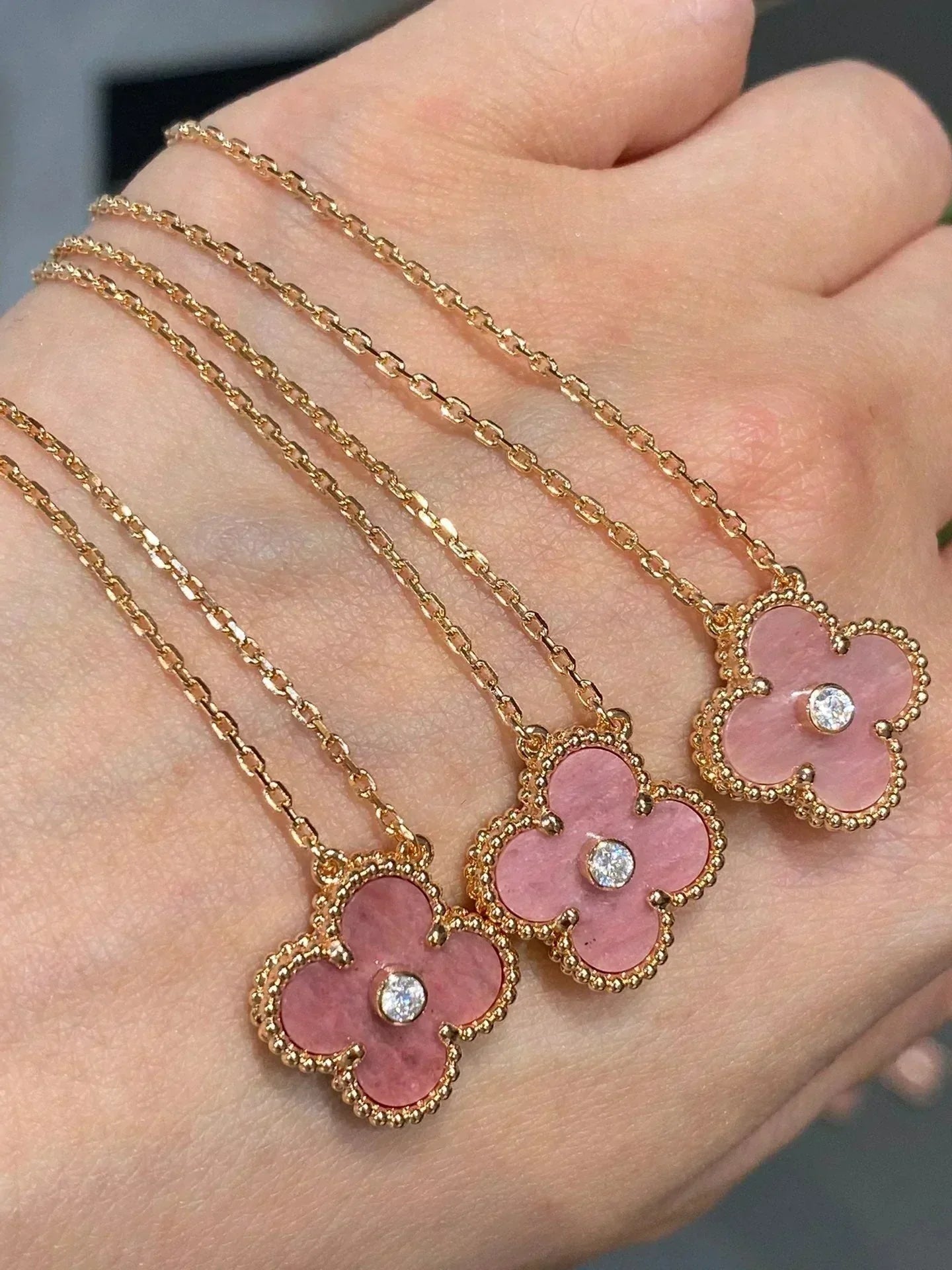 [Pearl Jewelrys]CLOVER 15MM DIAMOND RHODONITE NECKLACE