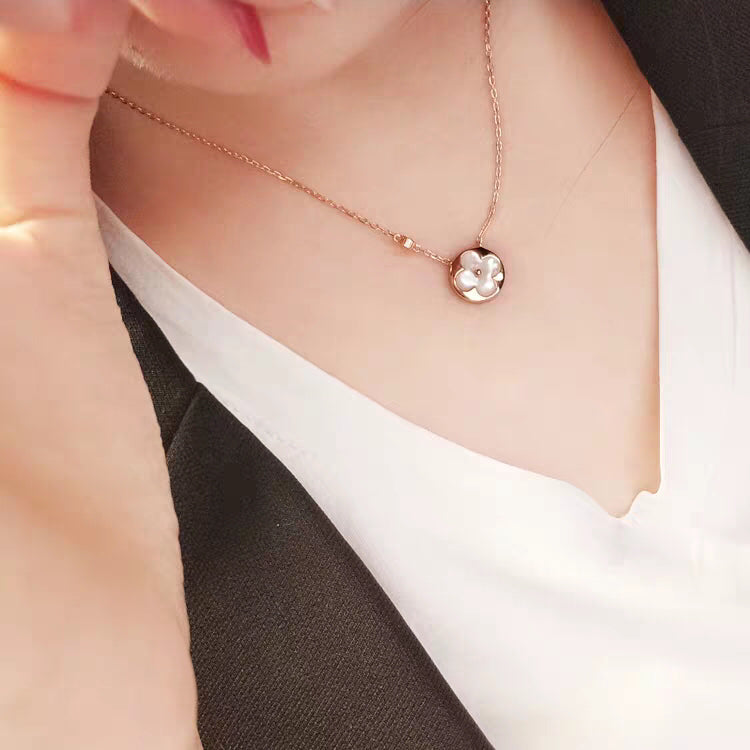 [Pearl Jewelrys]SUN MOP GOLD 1 DIAMOND NECKLACE