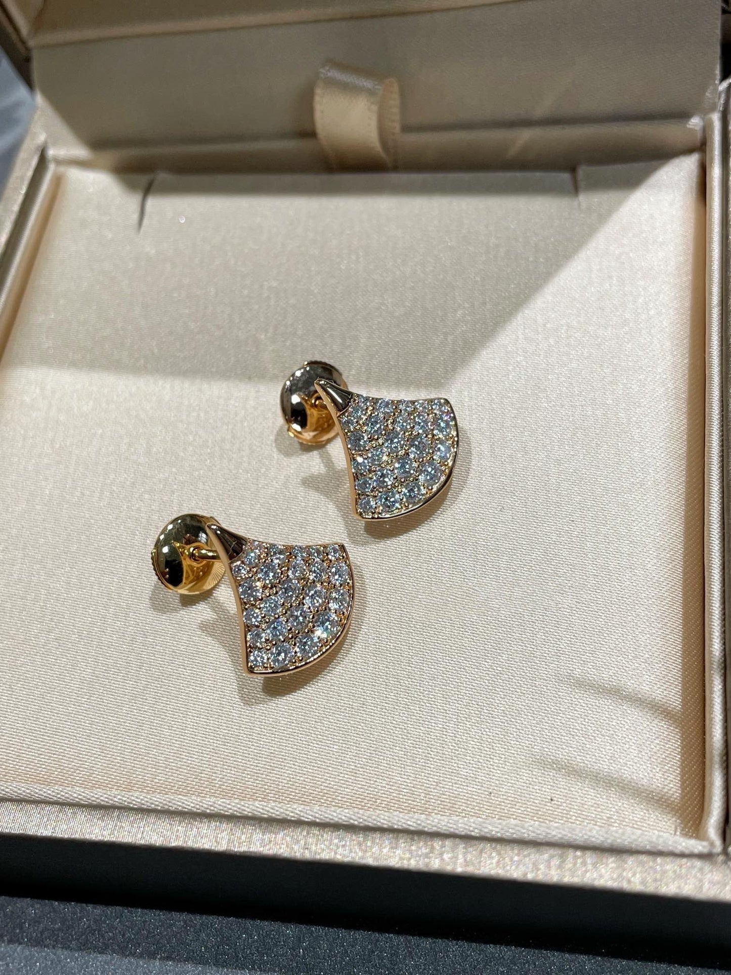 [Pearl Jewelrys]DREAM STUD EARRINGS DIAMOND