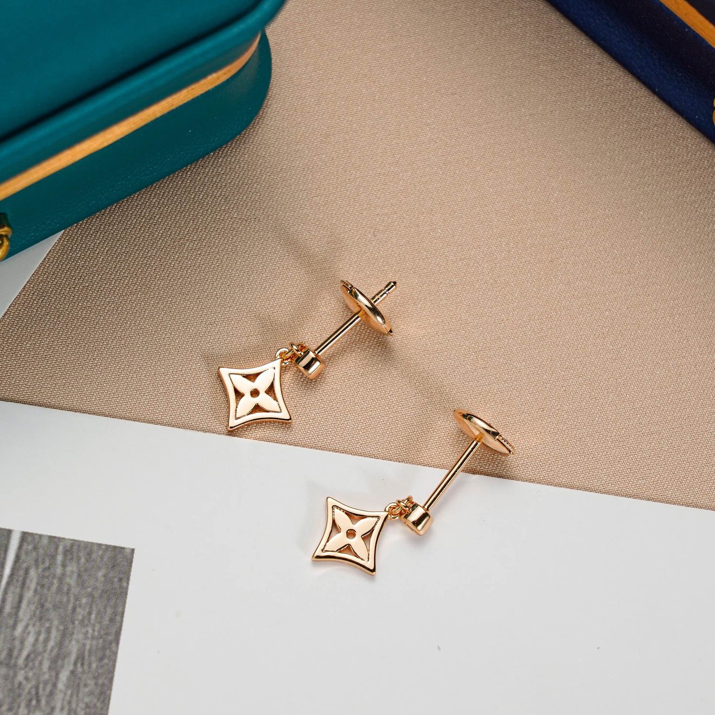 [Pearl Jewelrys]STAR EARRINGS GOLD