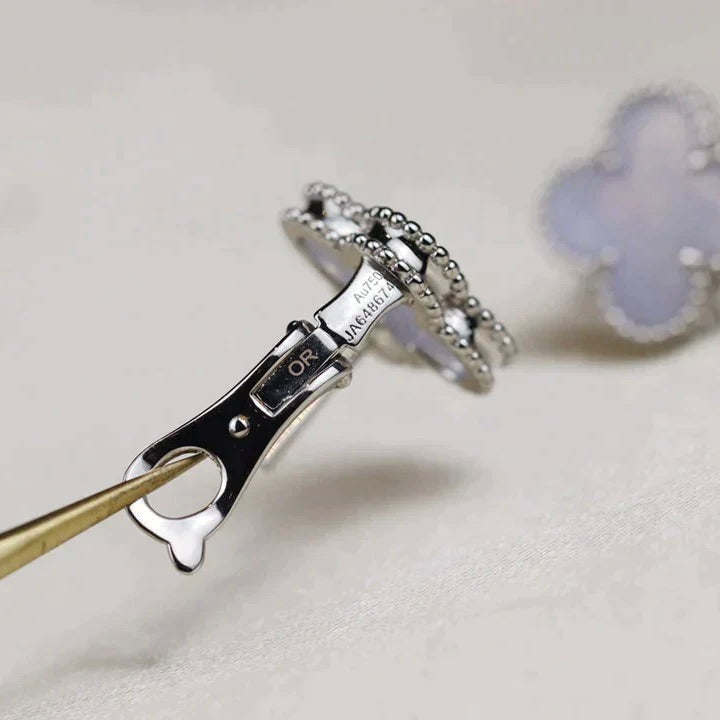 [Pearl Jewelrys]CLOVER MEDIUM 1 MOTIFS  WHITE MOP EARRINGS SILVER