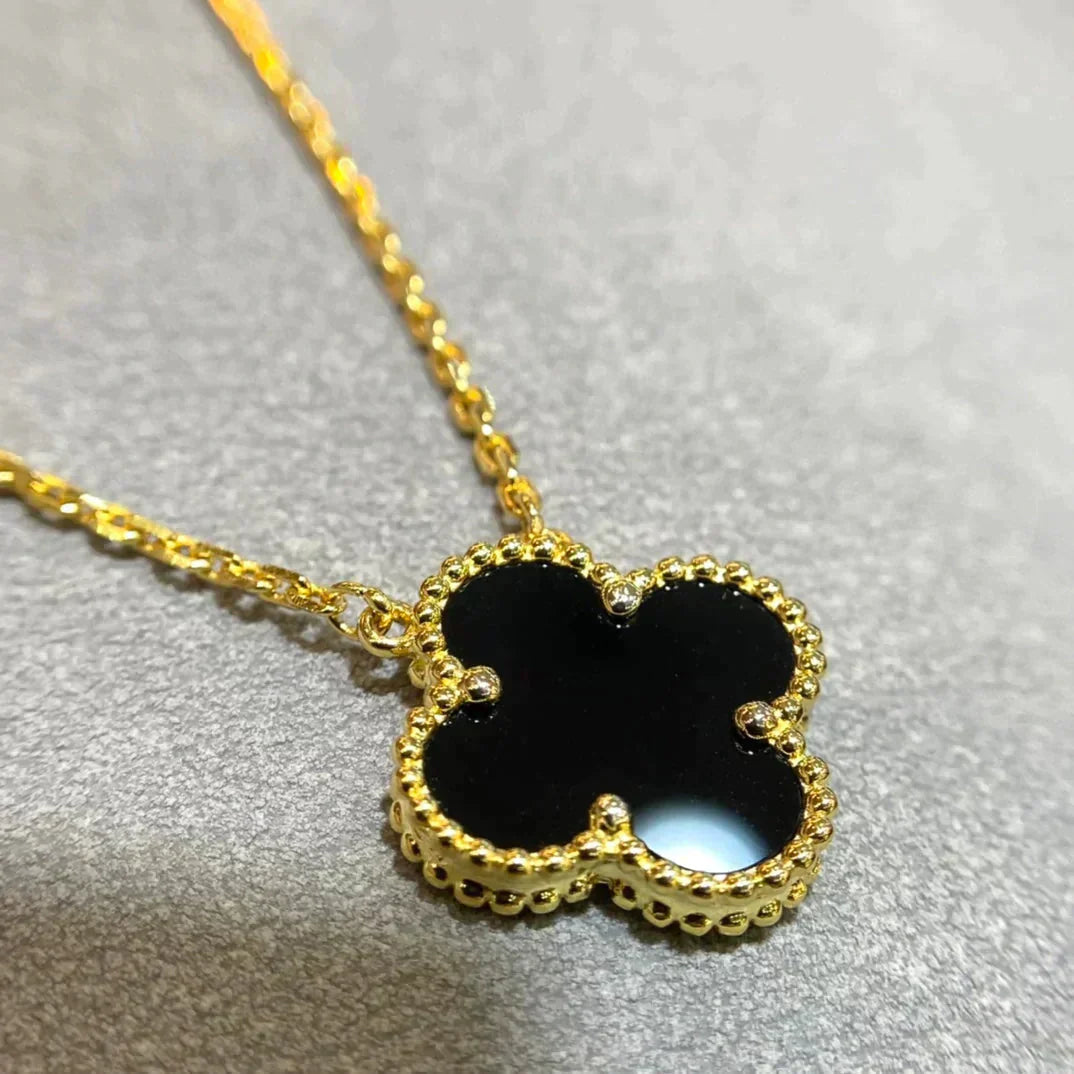[Pearl Jewelrys]CLOVER 15MM BLACK ONYX SINGLE FLOWER NECKLACE