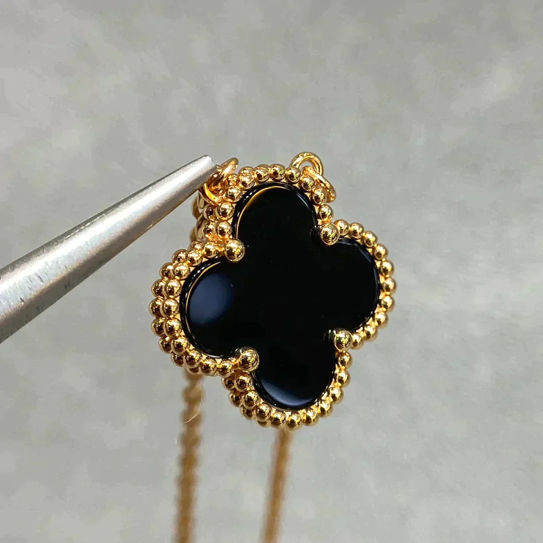 [Pearl Jewelrys]CLOVER 15MM BLACK ONYX SINGLE FLOWER NECKLACE
