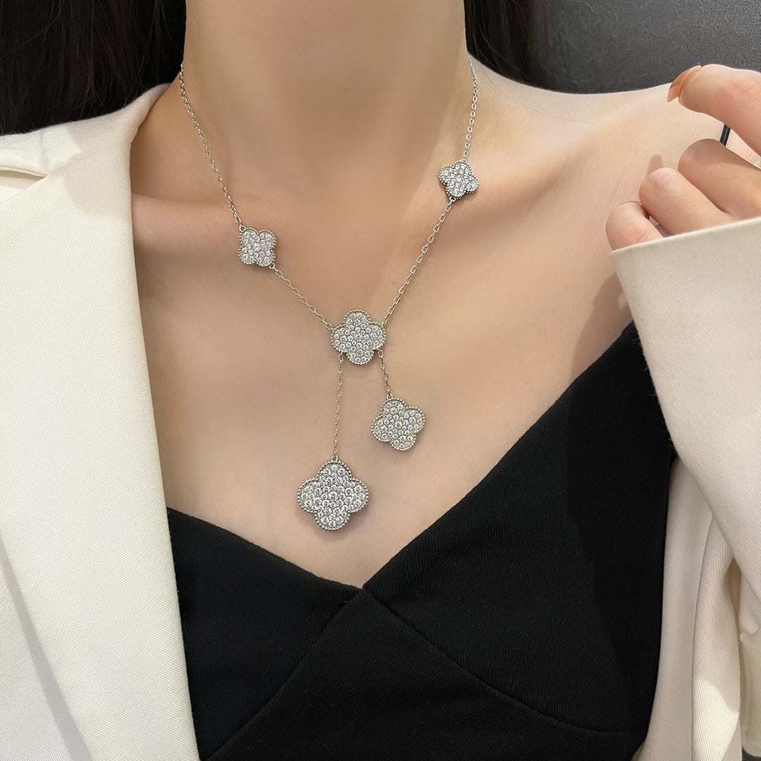 [Pearl Jewelrys]CLOVER 5 MOTIFS SILVER DIAMONDS NECKLACE