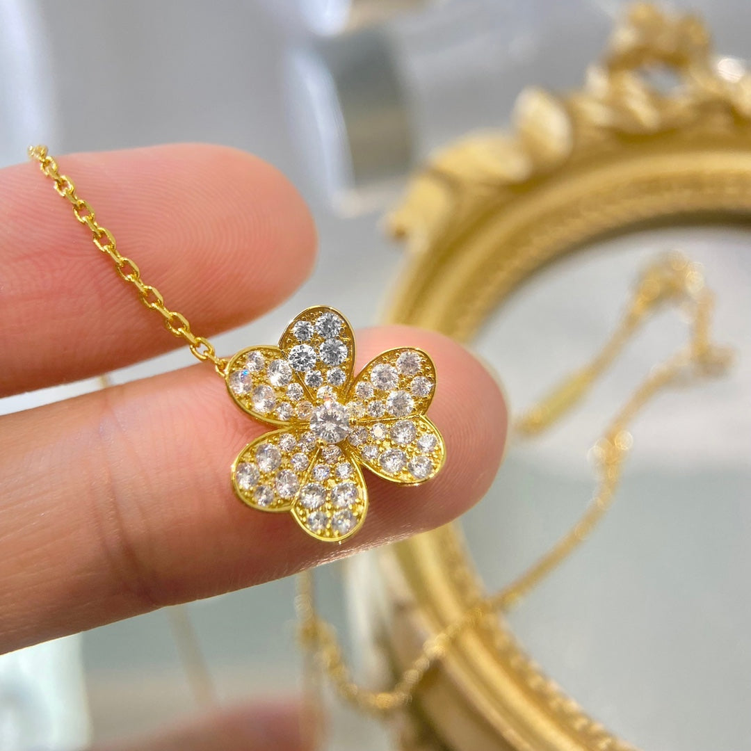 [Pearl Jewelrys]FLOWER DIAMOND NECKLACE