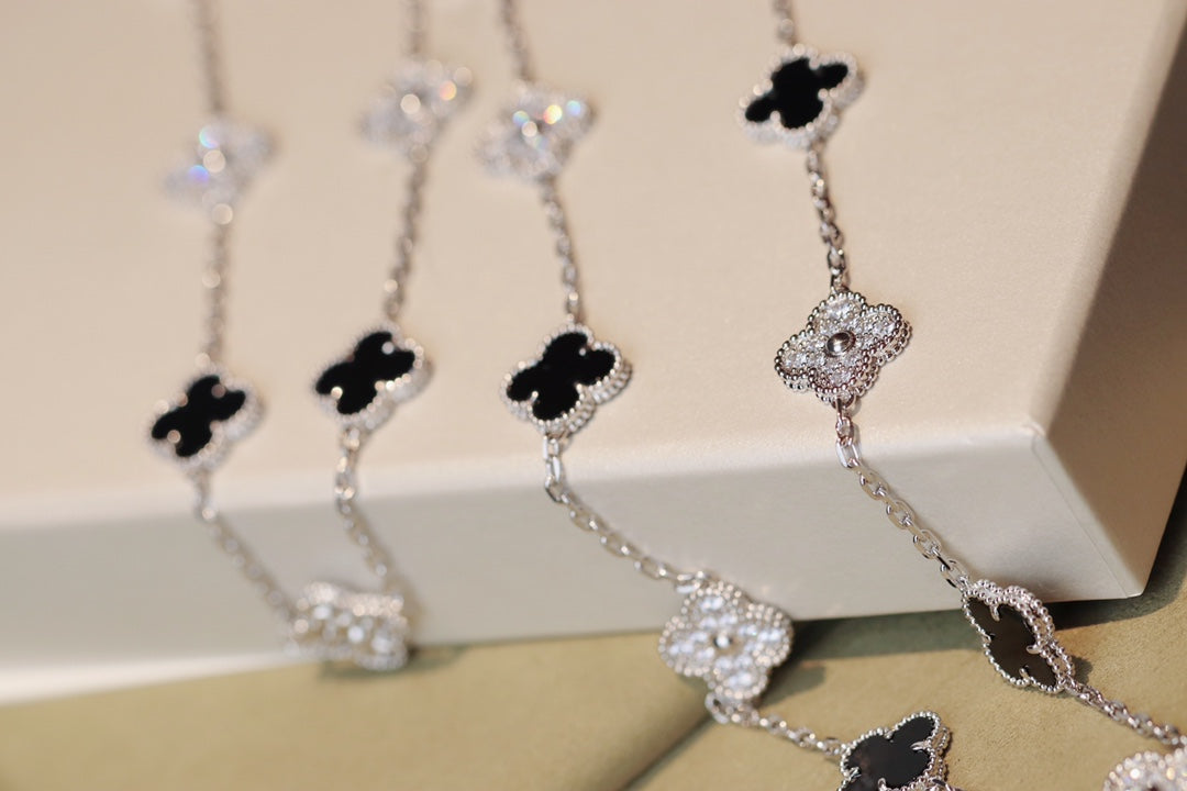 [Pearl Jewelrys]CLOVER 20 MOTIFS ONYX DIAMOND SILVER