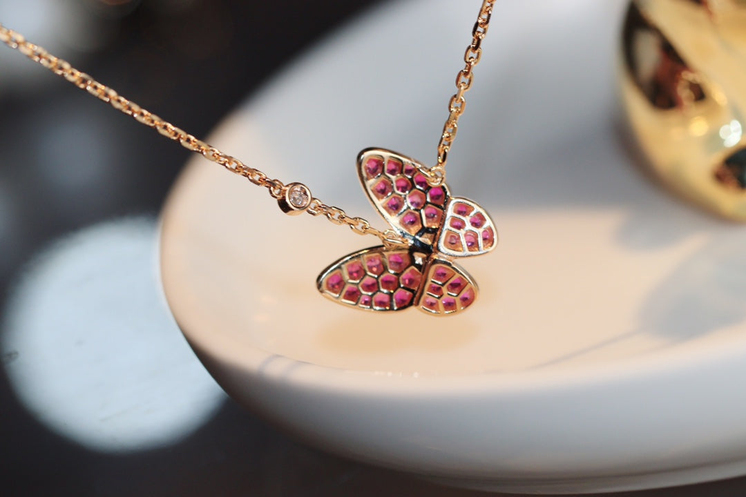 [Pearl Jewelrys]BUTTERFLY RED DIAMOND ROSE GOLD NECKLACE