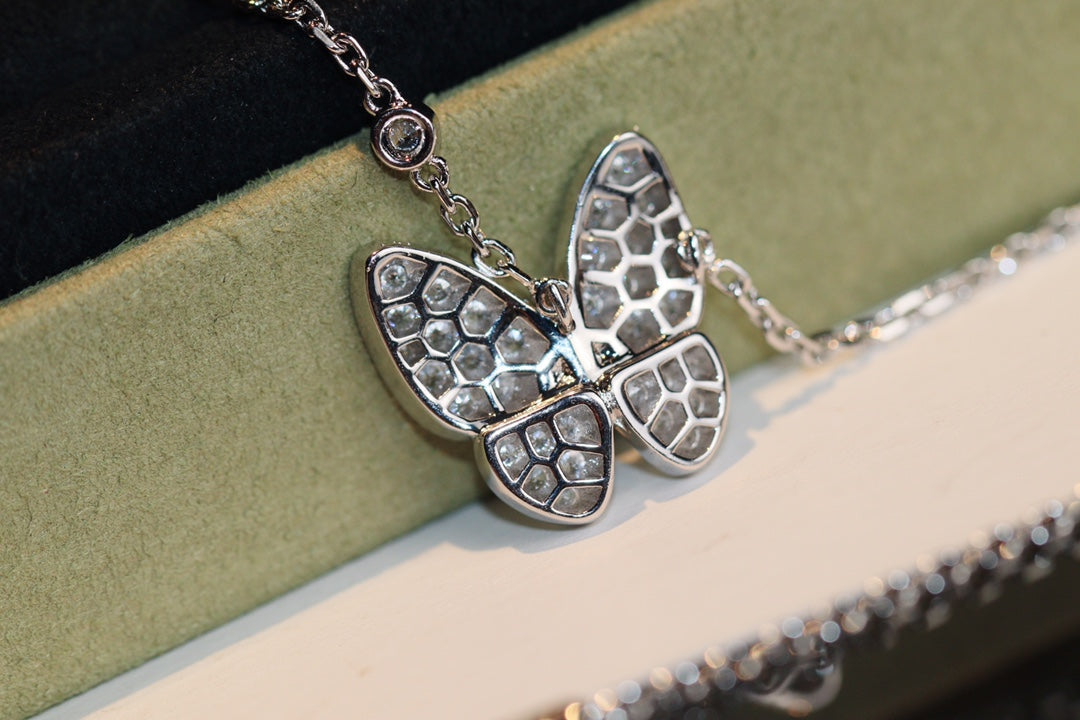 [Pearl Jewelrys]BUTTERFLY DIAMOND NECKLACE