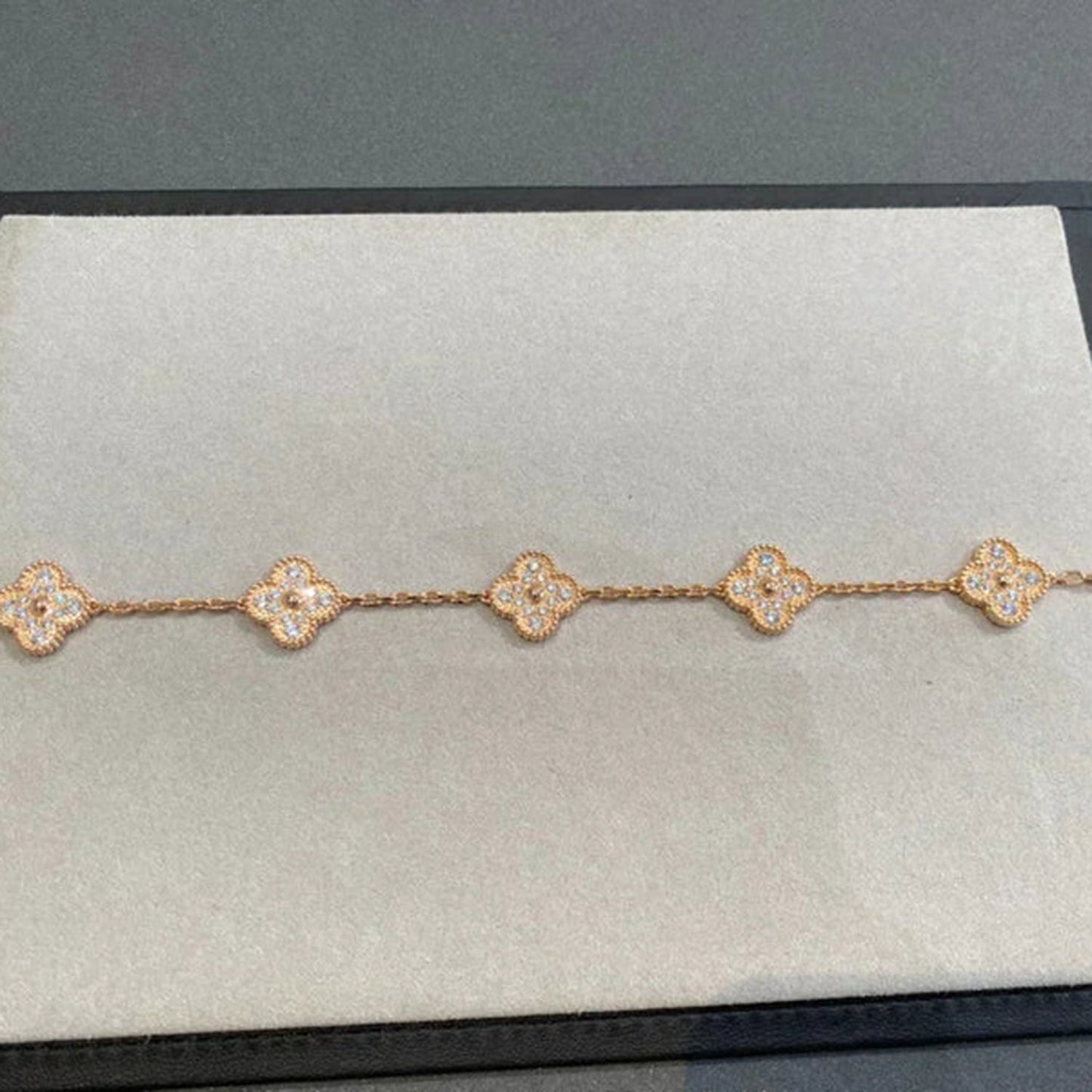 [Pearl Jewelrys]CLOVER 5 MOTIFS  FULL DIAMOND BRACELET