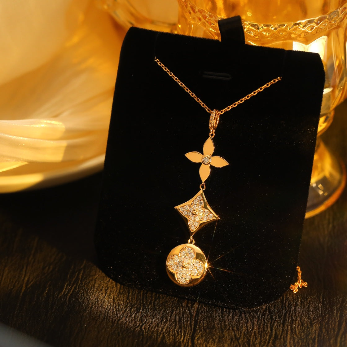 [Pearl Jewelrys]STAR AND SUN DIAMOND PINK GOLD NECKLACE