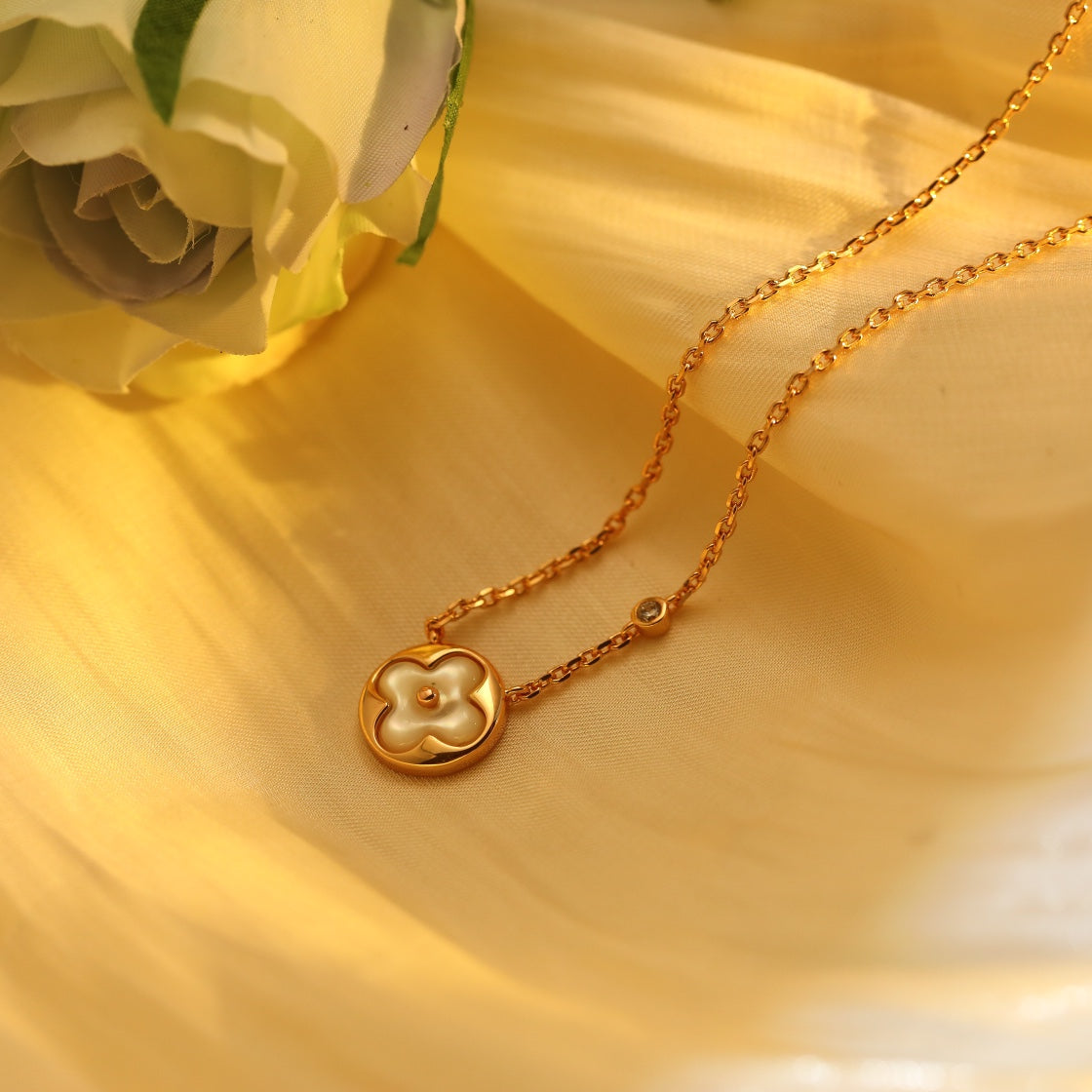 [Pearl Jewelrys]SUN PEDANT PINK GOLD 1 DIAMOND NECKLACE