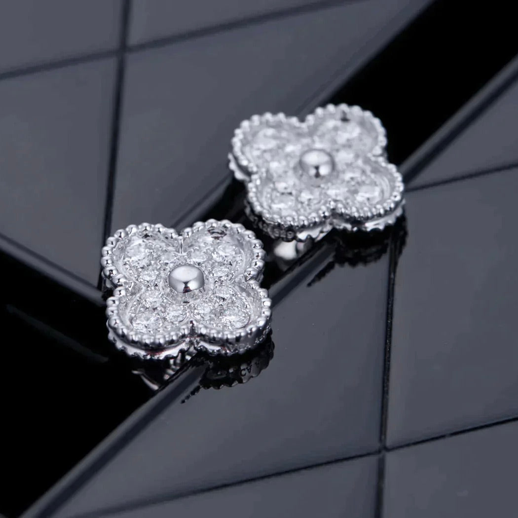[Pearl Jewelrys]CLOVER 1 MOTIFS DIAMOND STUD EARRINGS SILVER