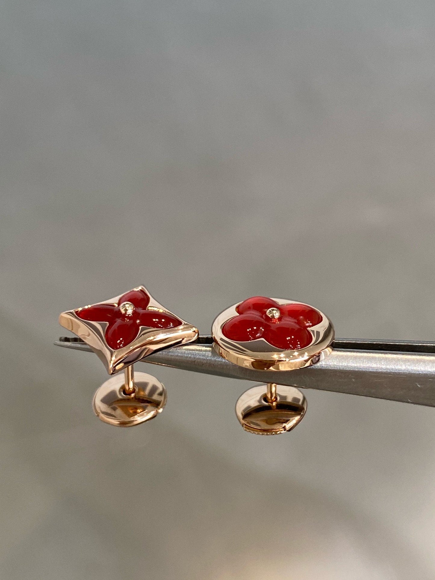 [Pearl Jewelrys]STAR AND SUN PINK GOLD CARNELIAN STUD EARRINGS