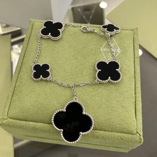 [Pearl Jewelrys]CLOVER 5 MOTIFS SIVLER ONYX BRACELET