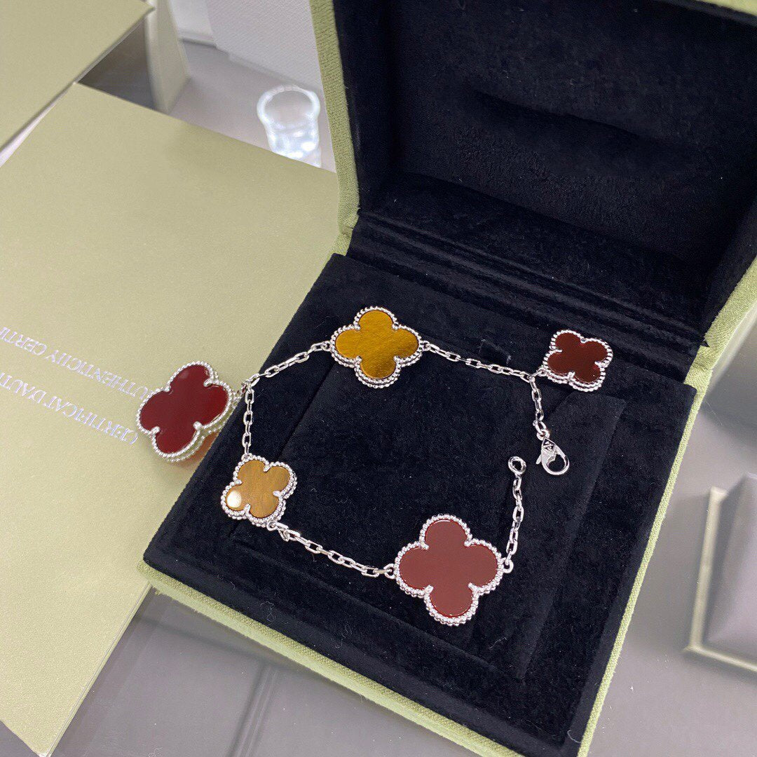 [Pearl Jewelrys]CLOVER 5 MOTIFS SIVLER CARNELIAN TIGER EYE BRACELET