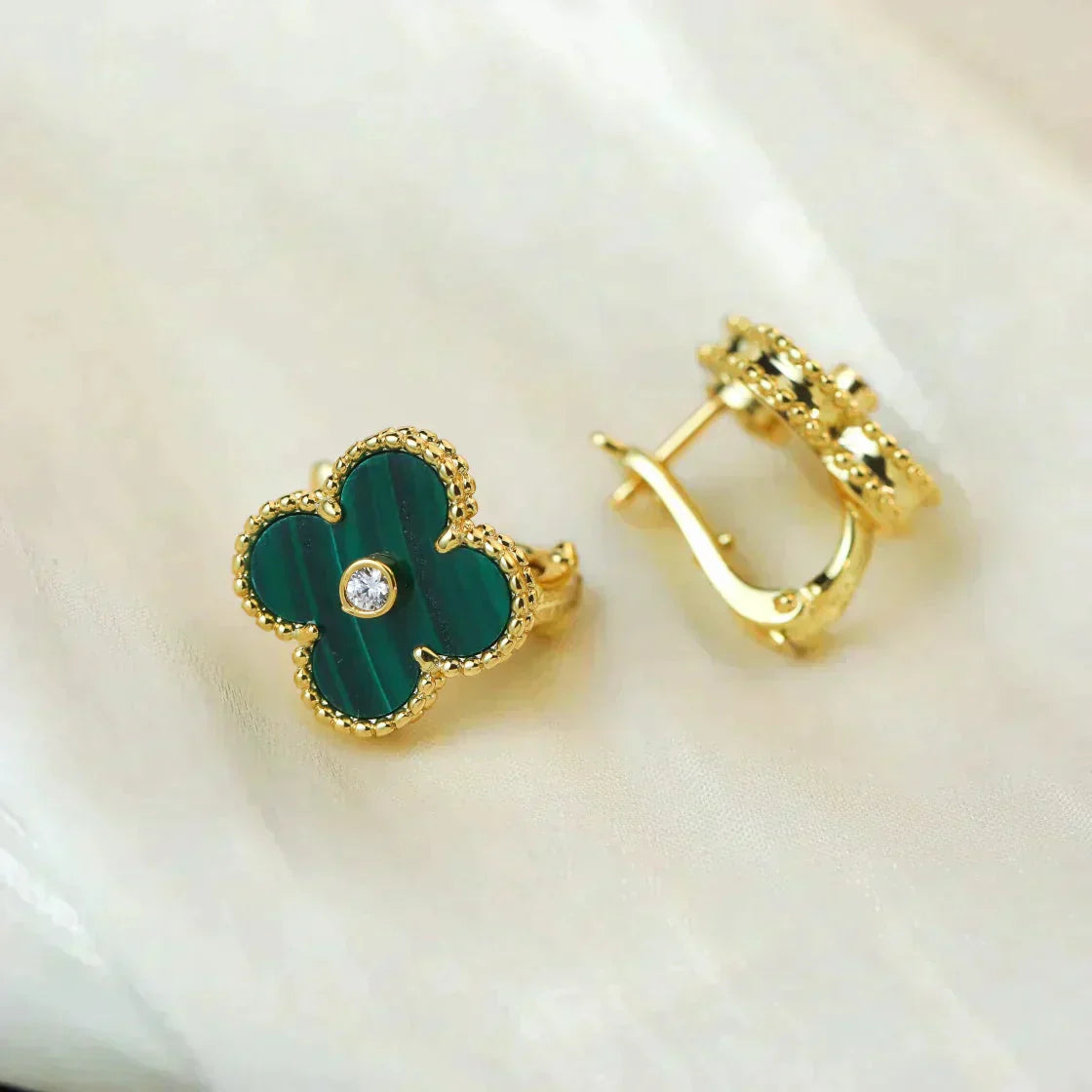 [Pearl Jewelrys]CLOVER MEDIUM 1 MOTIFS MALACHITE DIAMOND EARRINGS