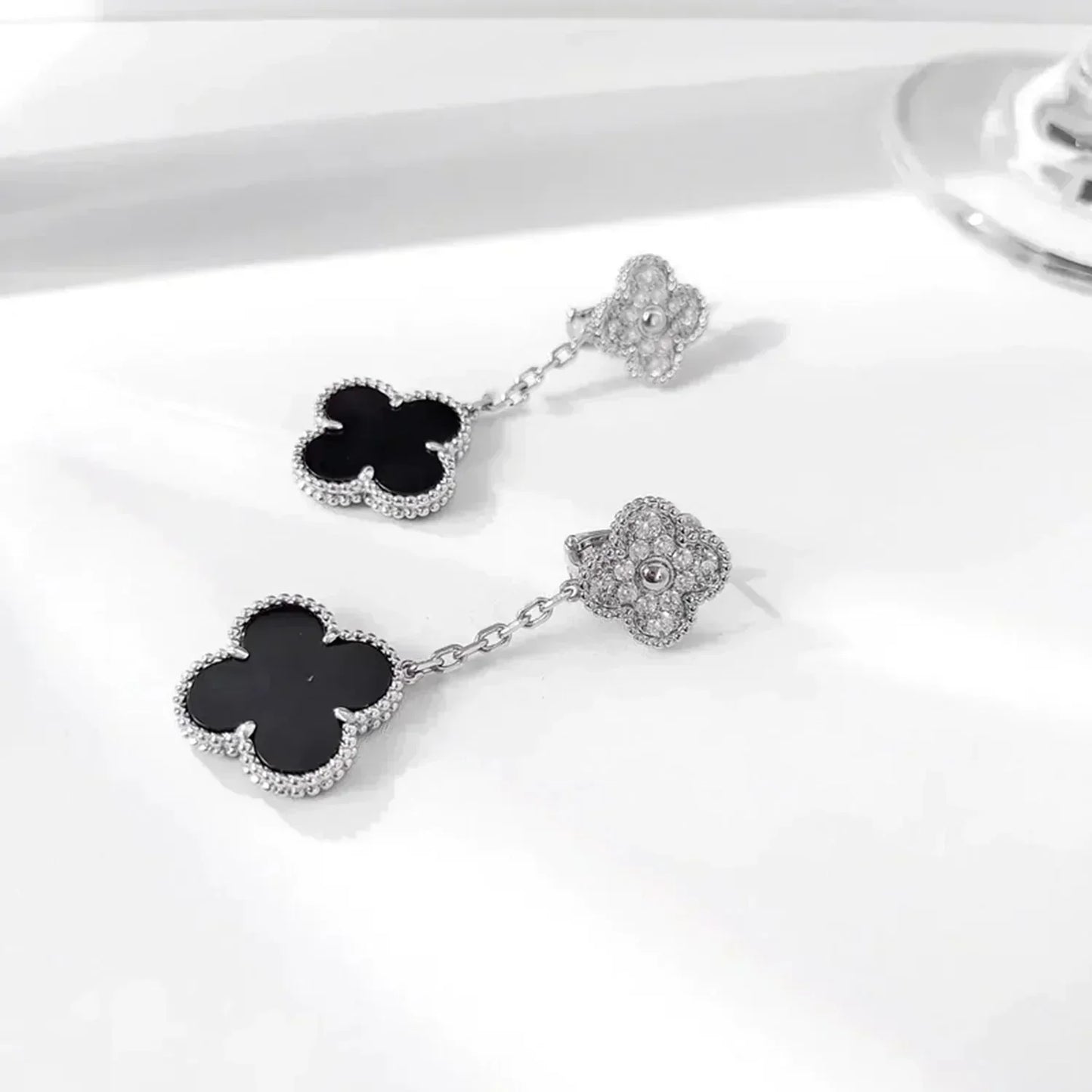 [Pearl Jewelrys]CLOVER 2 MOTIFS  DIAMOND ONYX EARRINGS SILVER