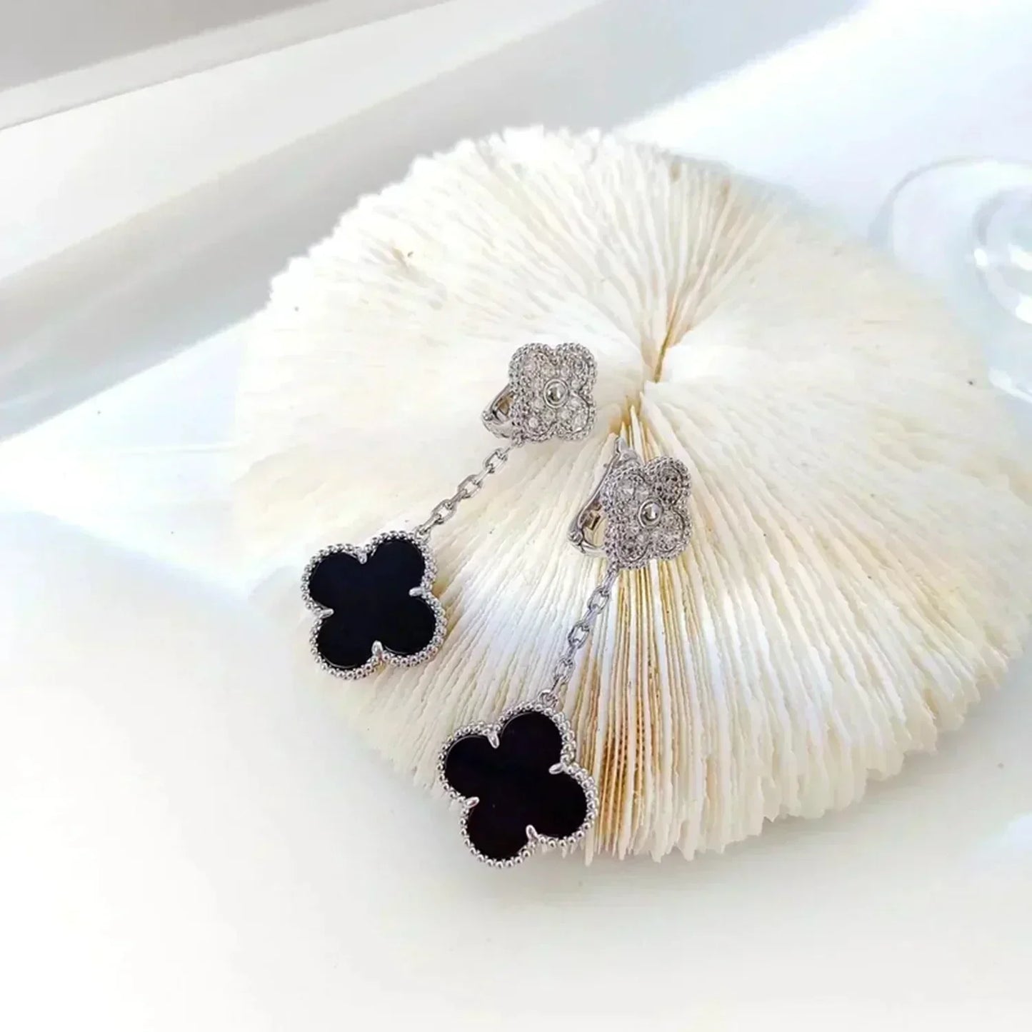 [Pearl Jewelrys]CLOVER 2 MOTIFS  DIAMOND ONYX EARRINGS SILVER