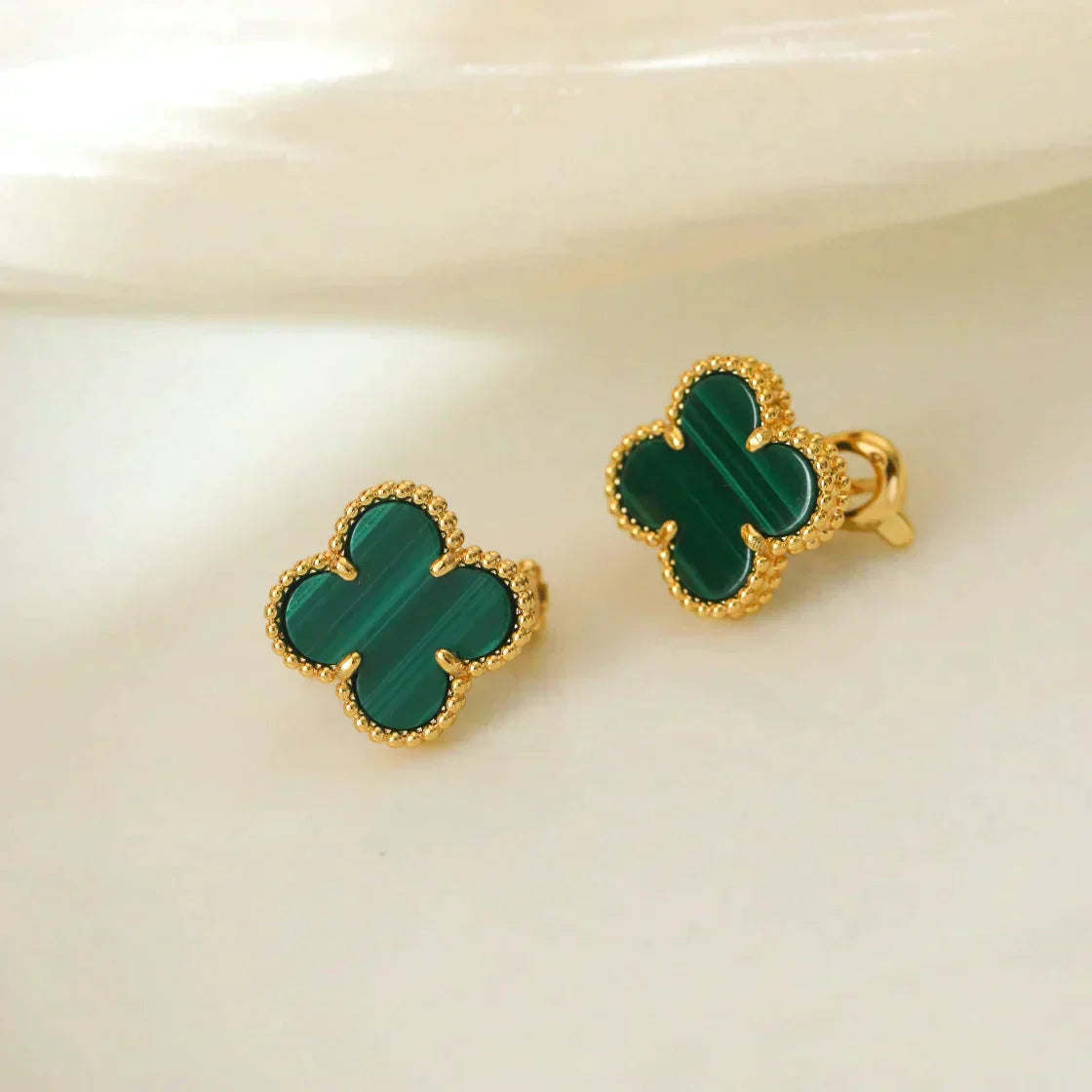 [Pearl Jewelrys]CLOVER MEDIUM 1 MOTIFS MALACHITE  EARRINGS