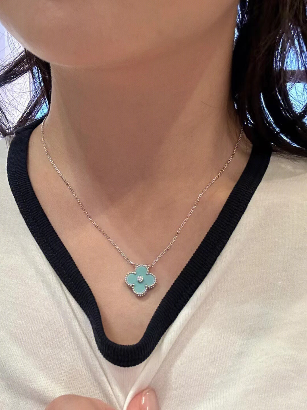 [Pearl Jewelrys]CLOVER 1 DIAMOND LIGHT BLUE SILVER NECKLACE