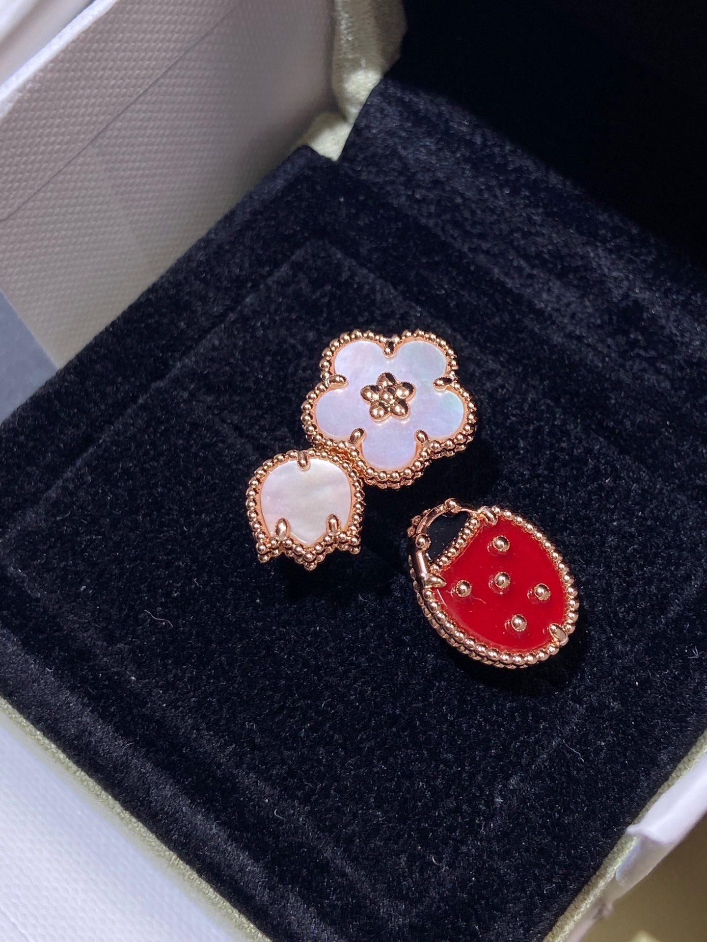[Pearl Jewelrys]LUCKY 3 MOTIF ROSE GOLD RING