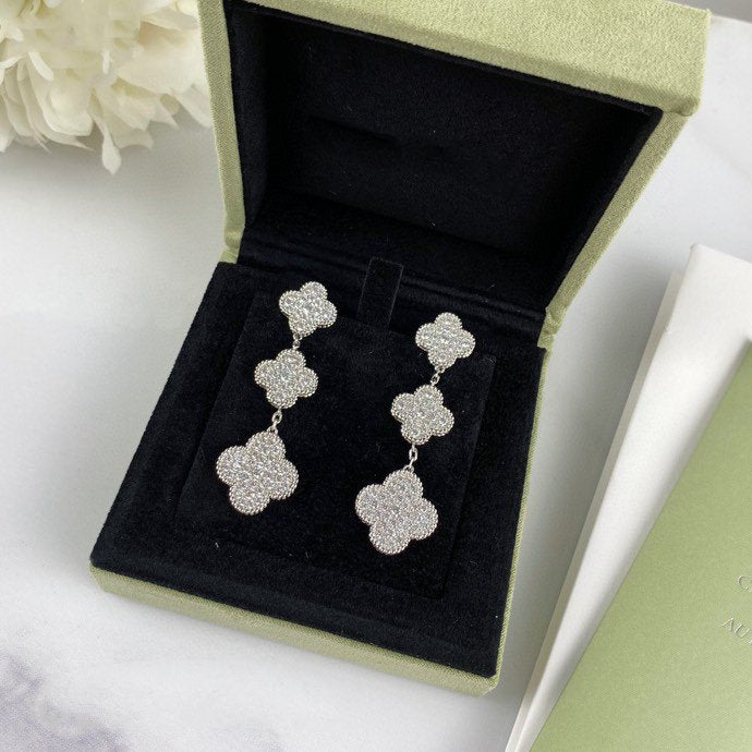[Pearl Jewelrys]CLOVER 3 MOTIF DIAMOND SILVER DROP EARRINGS