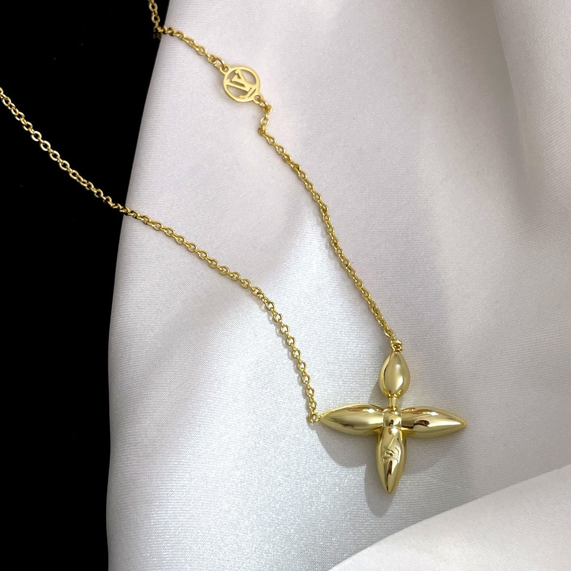 [Pearl Jewelrys]LOUISETTE GOLD NECKLACE