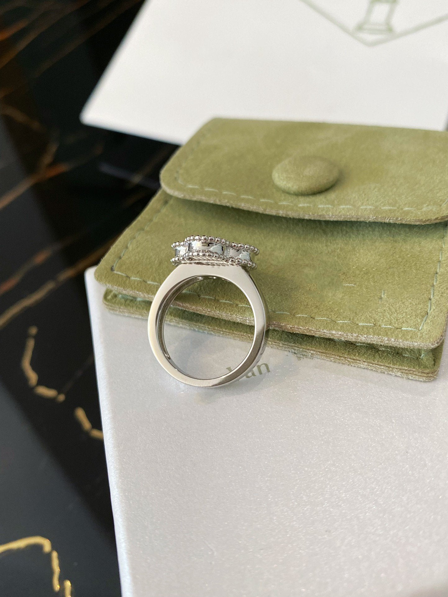 [Pearl Jewelrys]CLOVER SILVER RING
