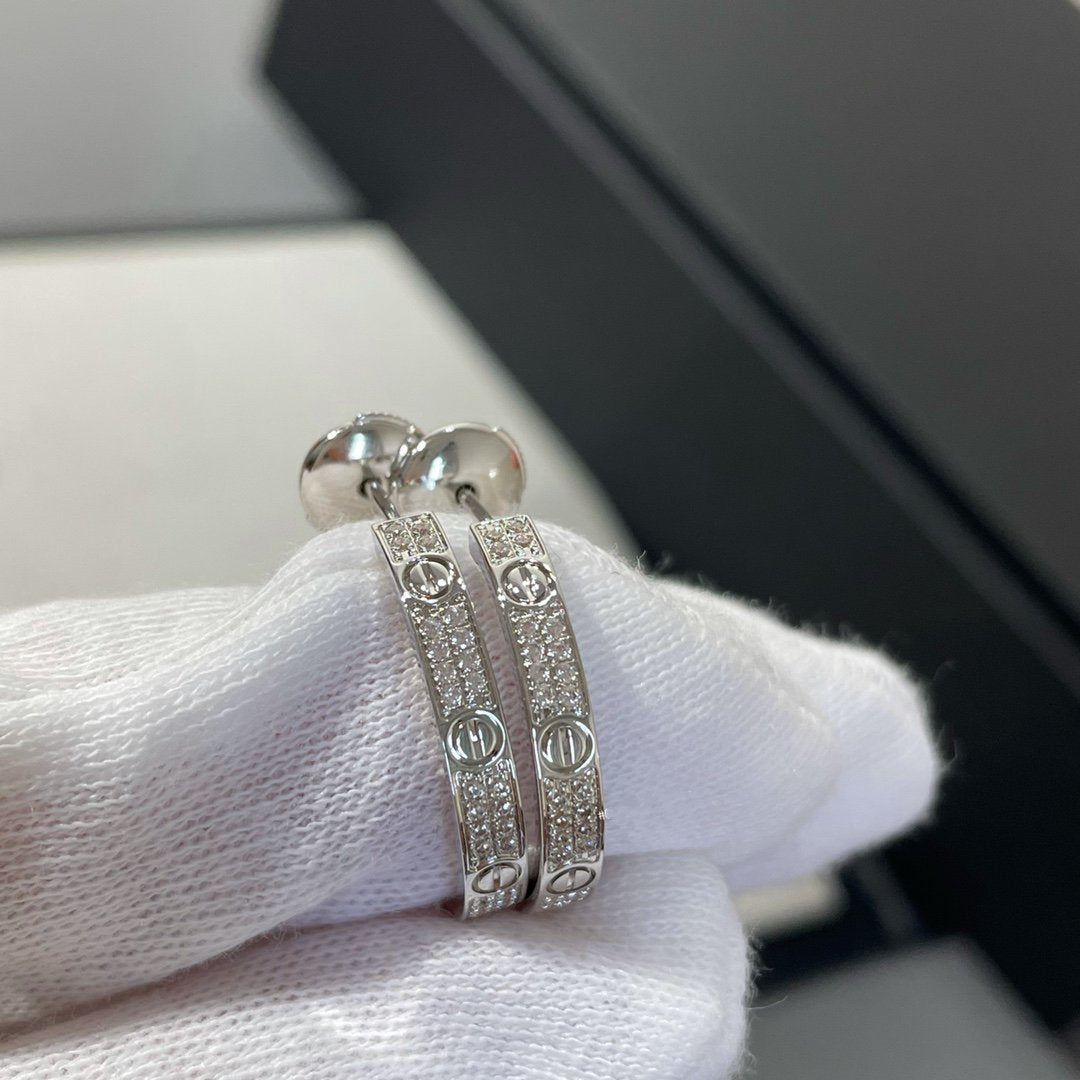 [Pearl Jewelrys]LOVE DIAMOND SILVER HOOP EARRINGS