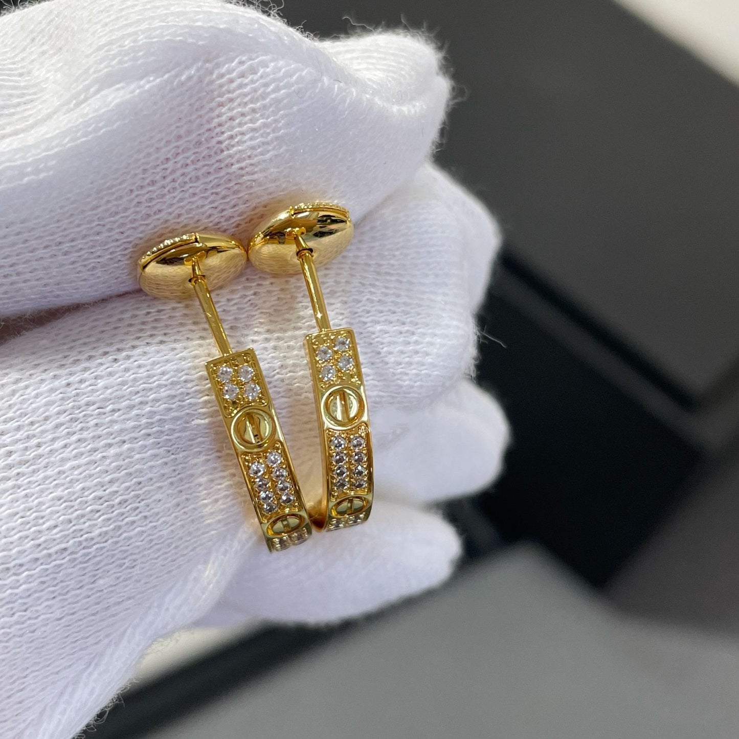 [Pearl Jewelrys]LOVE DIAMOND GOLD HOOP EARRINGS