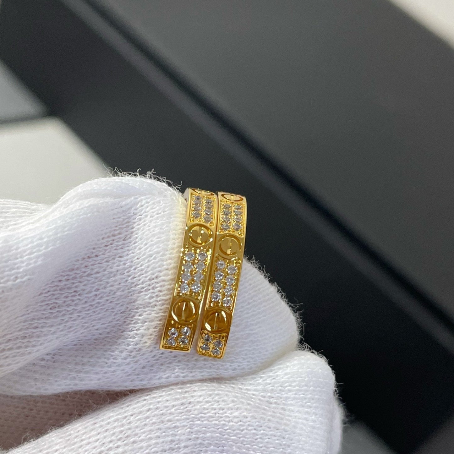 [Pearl Jewelrys]LOVE DIAMOND GOLD HOOP EARRINGS