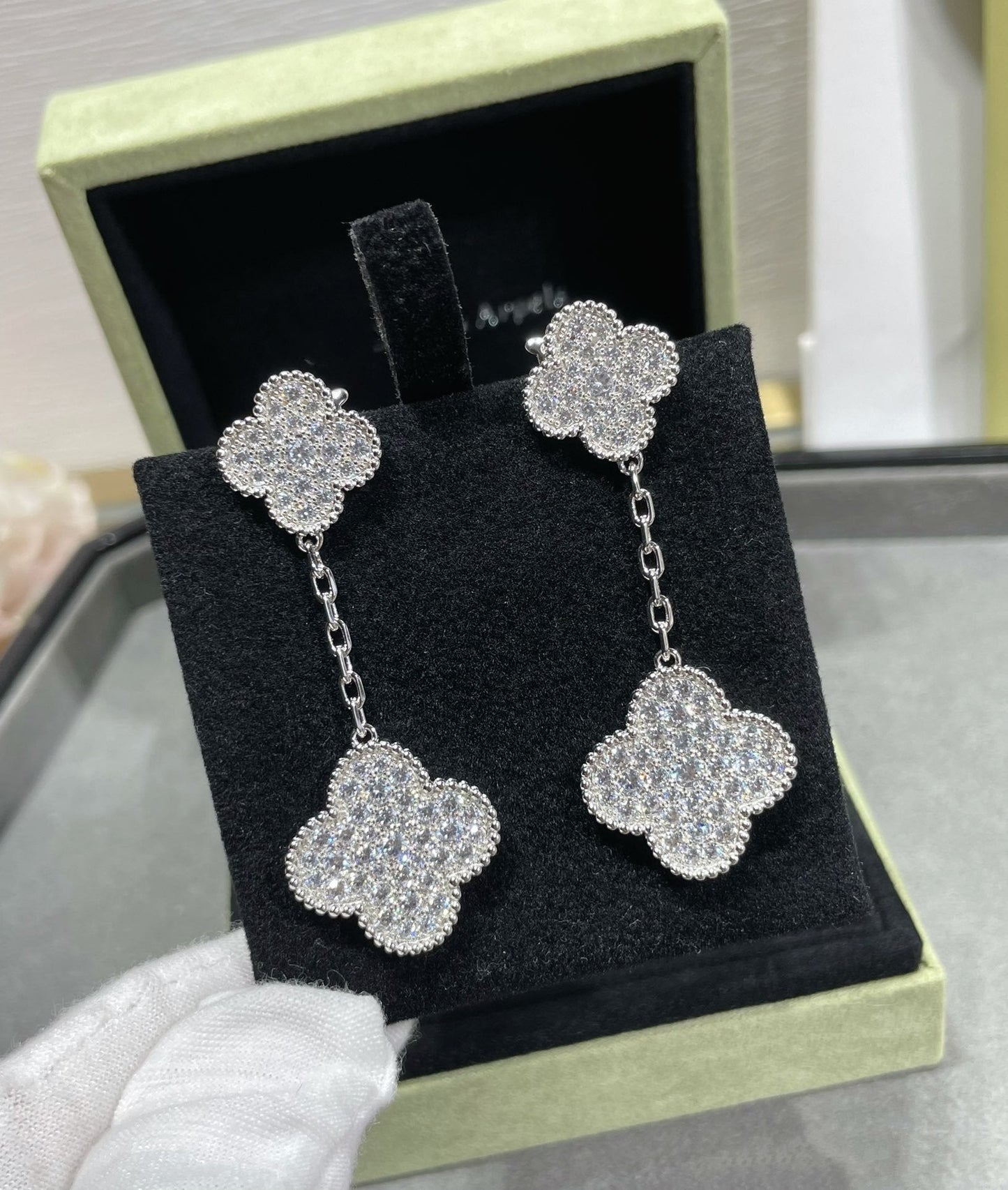 [Pearl Jewelrys]CLOVER 2 MOTIFS DIAMOND PAVED SILVER EARRINGS