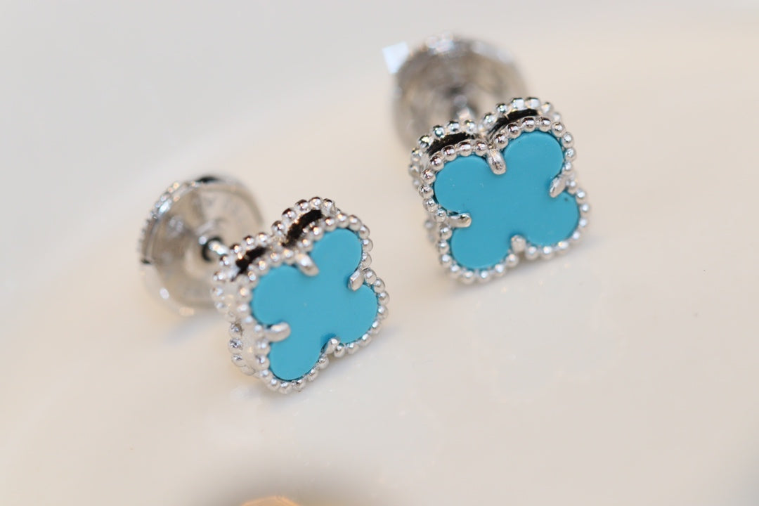 [Pearl Jewelrys]CLOVER MINI TURQUOISE SILVER STUD EARRINGS