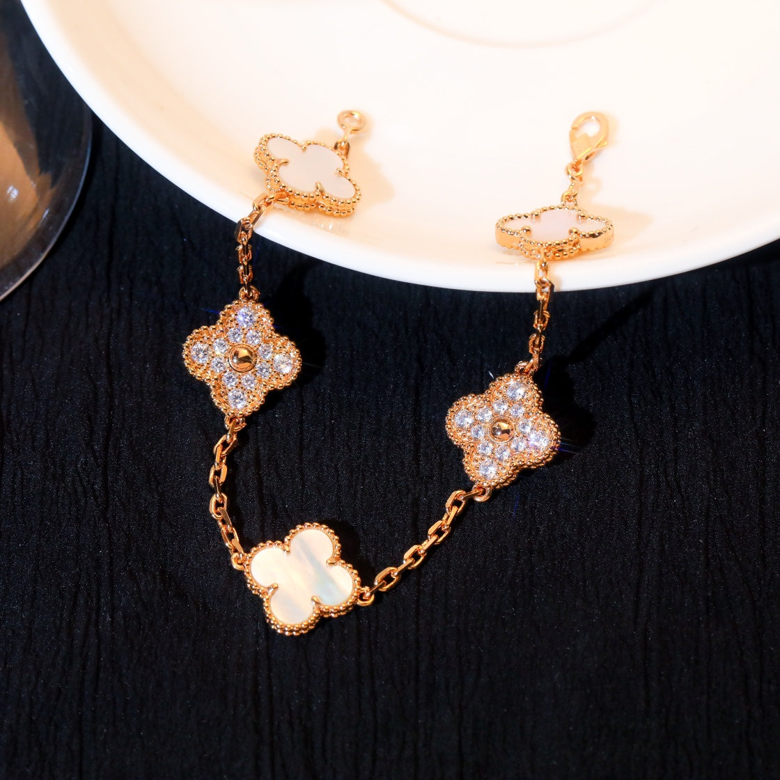 [Pearl Jewelrys]CLOVER BRACELET 5 MOTIF WHITE MOP DIAMOND