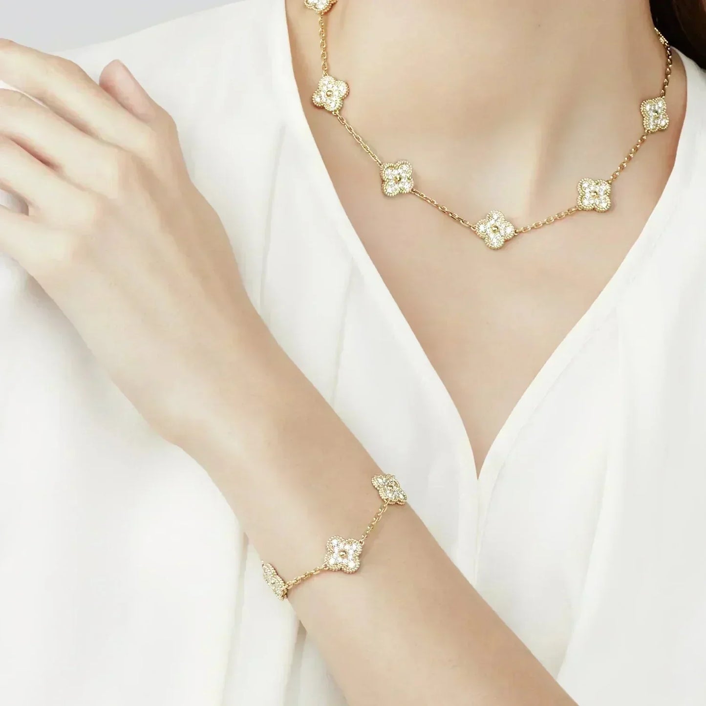 [Pearl Jewelrys]CLOVER 5 MOTIFS  FULL DIAMOND BRACELET