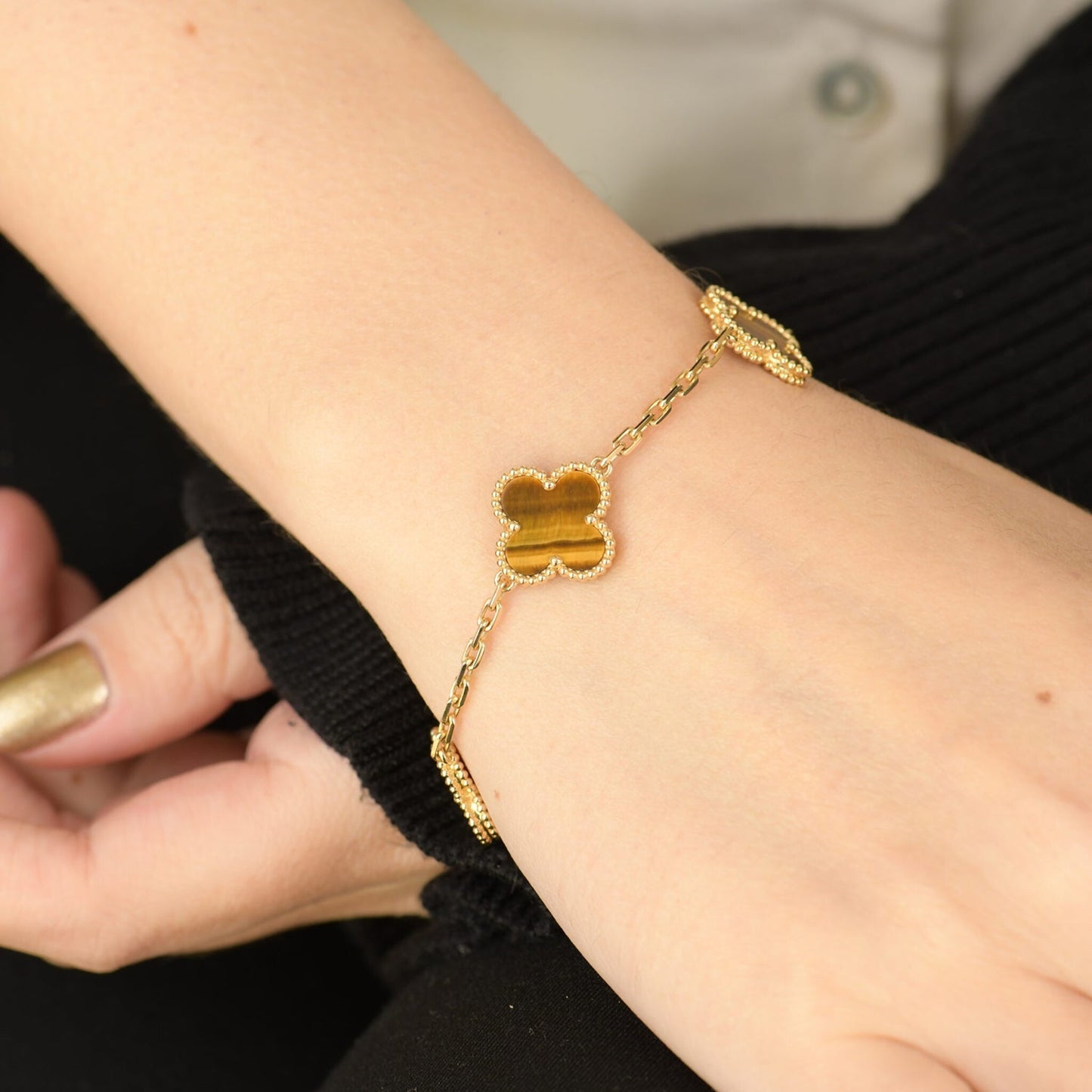[Pearl Jewelrys]CLOVER  5 MOTIFS TIGER EYE BRACELET