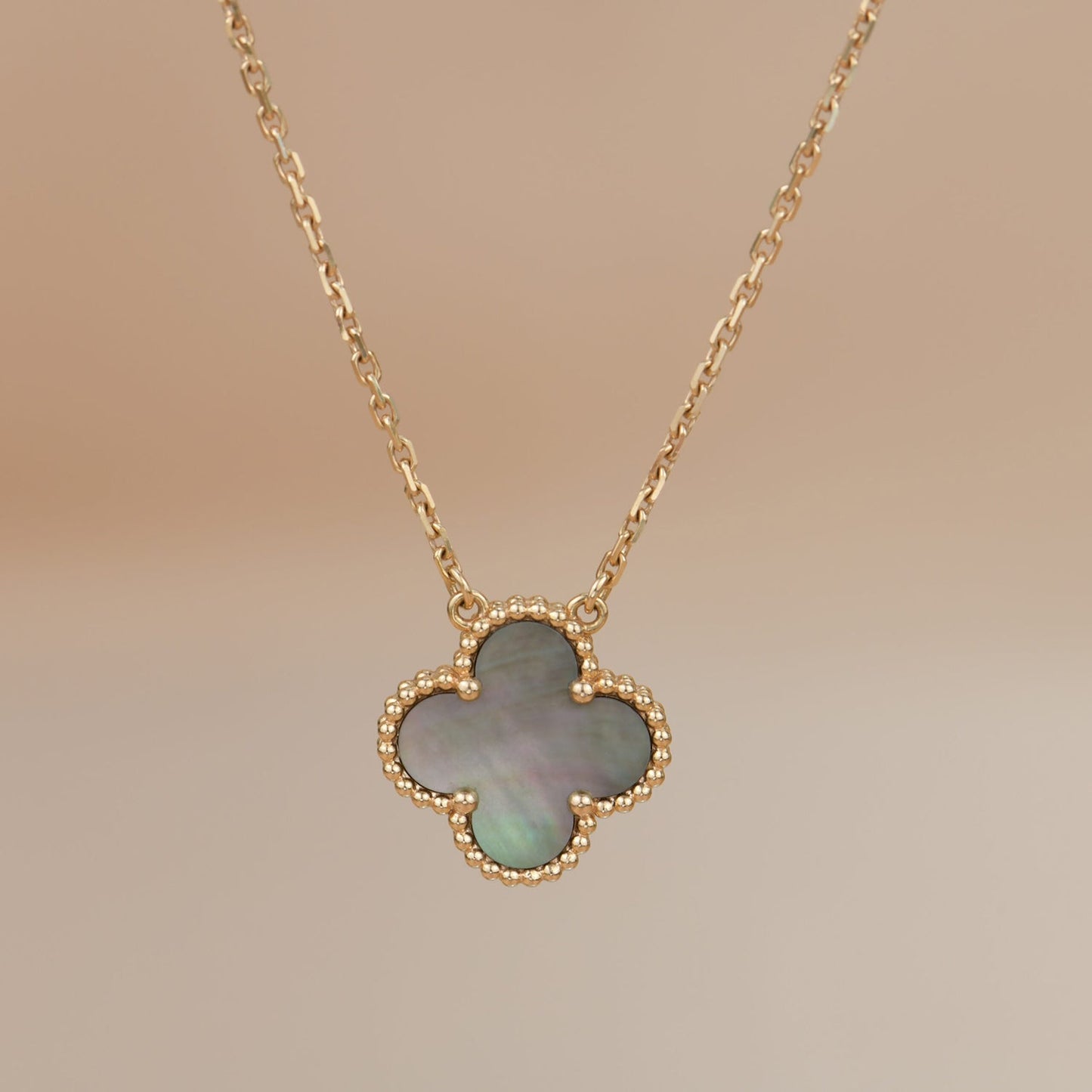 [Pearl Jewelrys]CLOVER 15MM  GRAY MOTHER OF PEARL NECKLACE