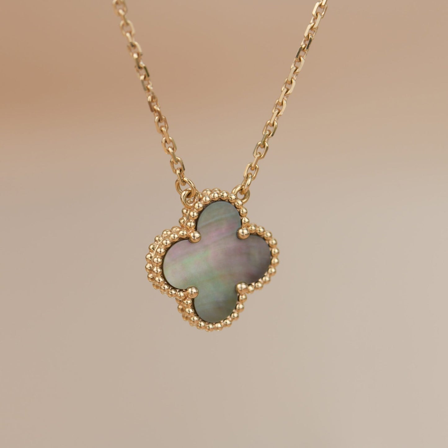 [Pearl Jewelrys]CLOVER 15MM  GRAY MOTHER OF PEARL NECKLACE